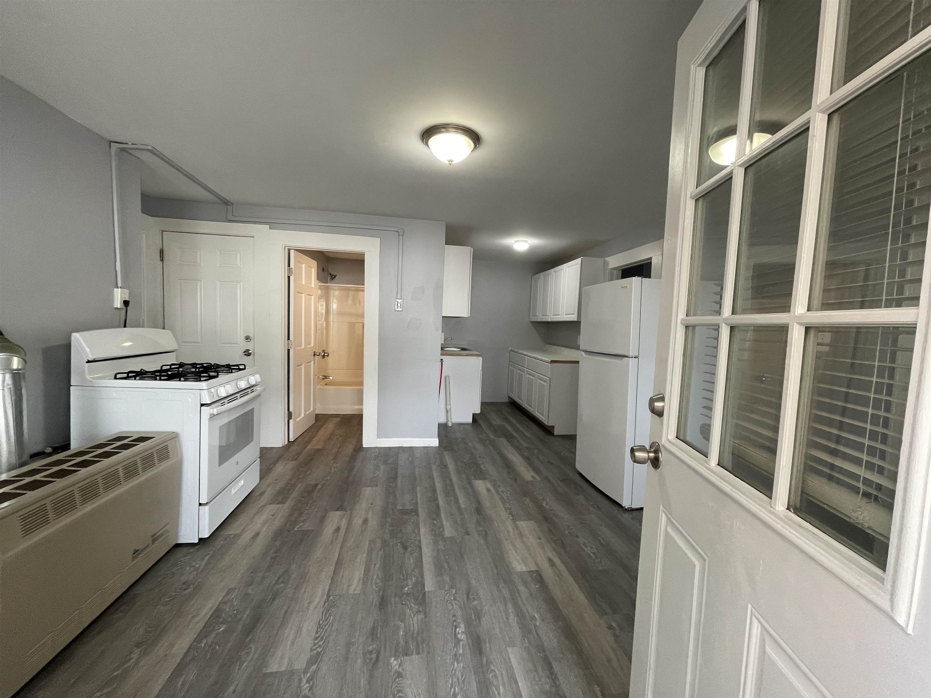 412 Manchester St, Manchester, NH 03103