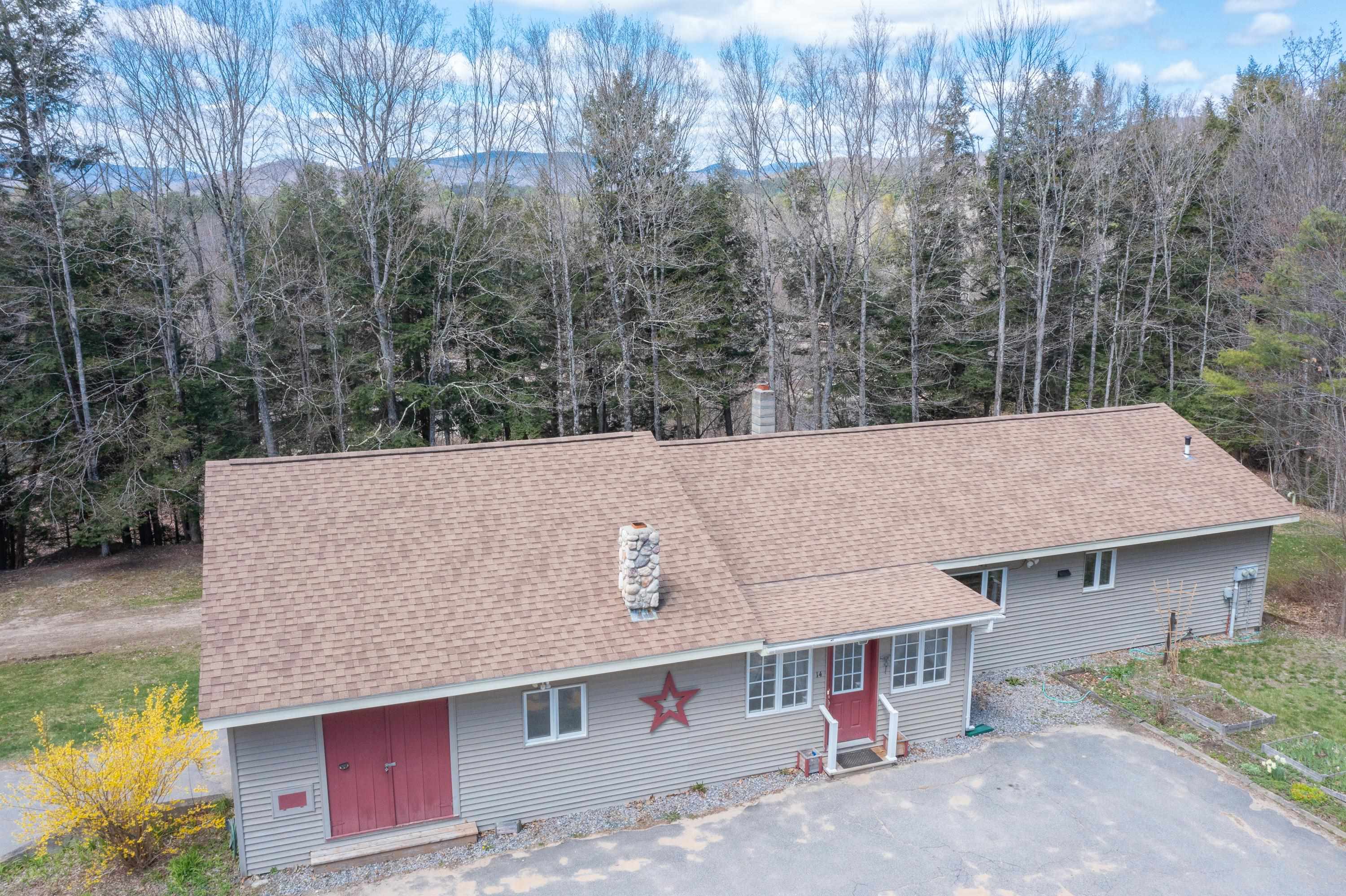 314 Lloyd St, Campton, NH 03223