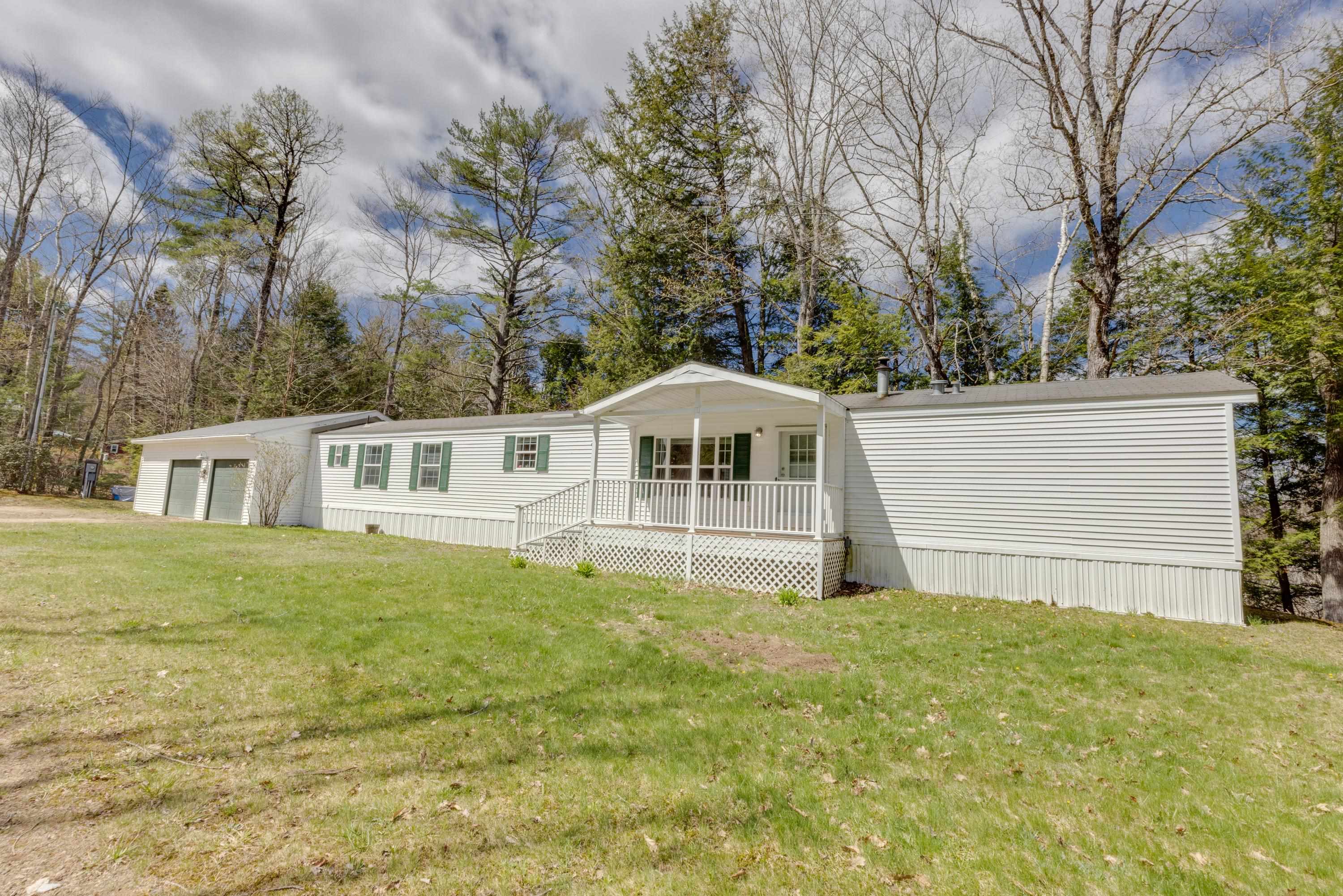 314 Lloyd St, Campton, NH 03223