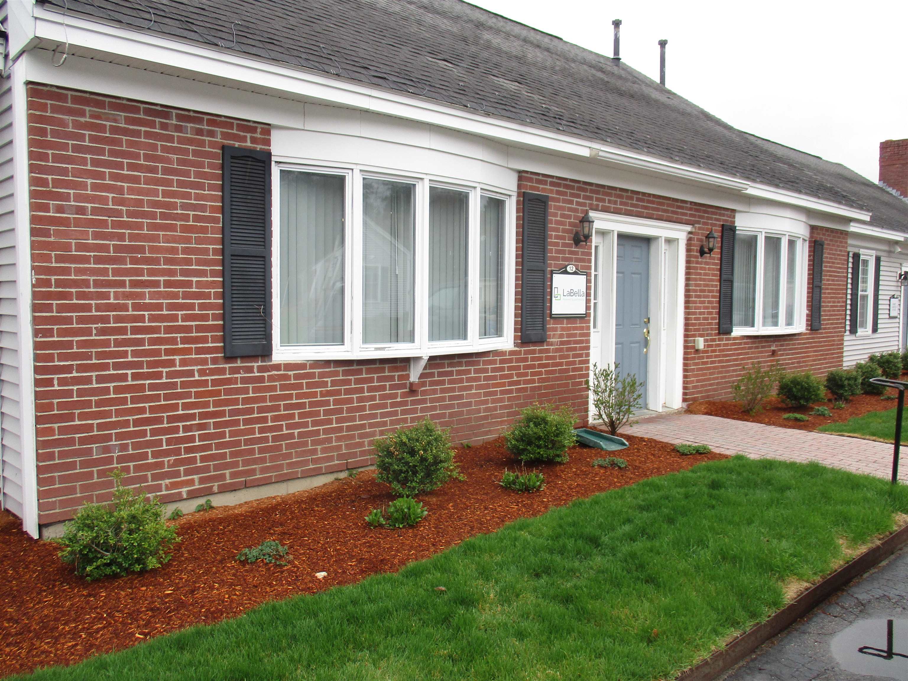 40 South River Rd, Bedford, NH 03110