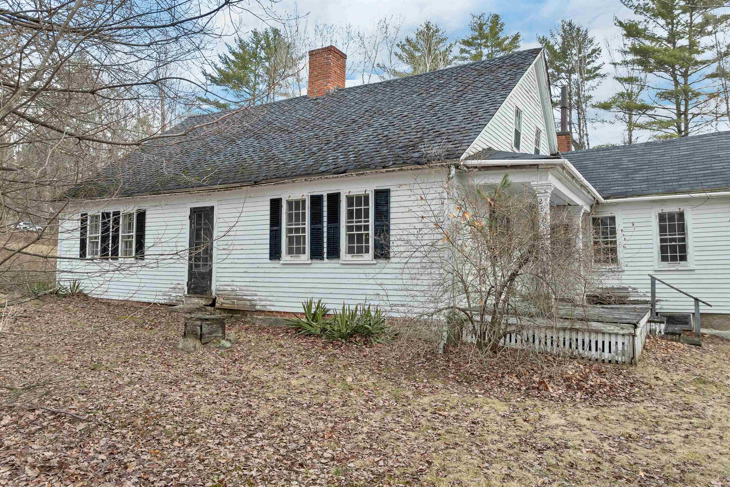 280 Chickville Rd, Ossipee, NH 03864
