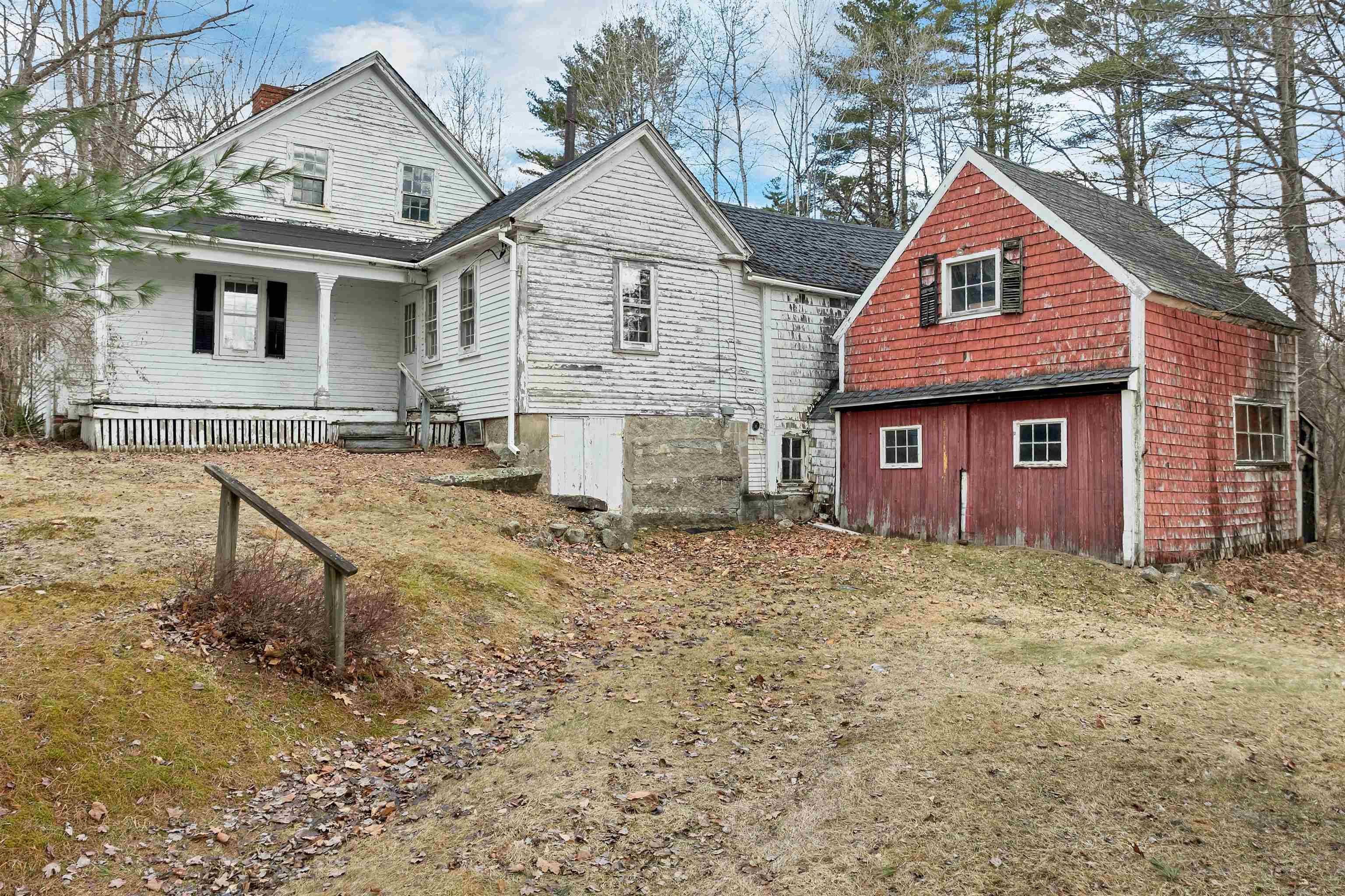 280 Chickville Rd, Ossipee, NH 03864