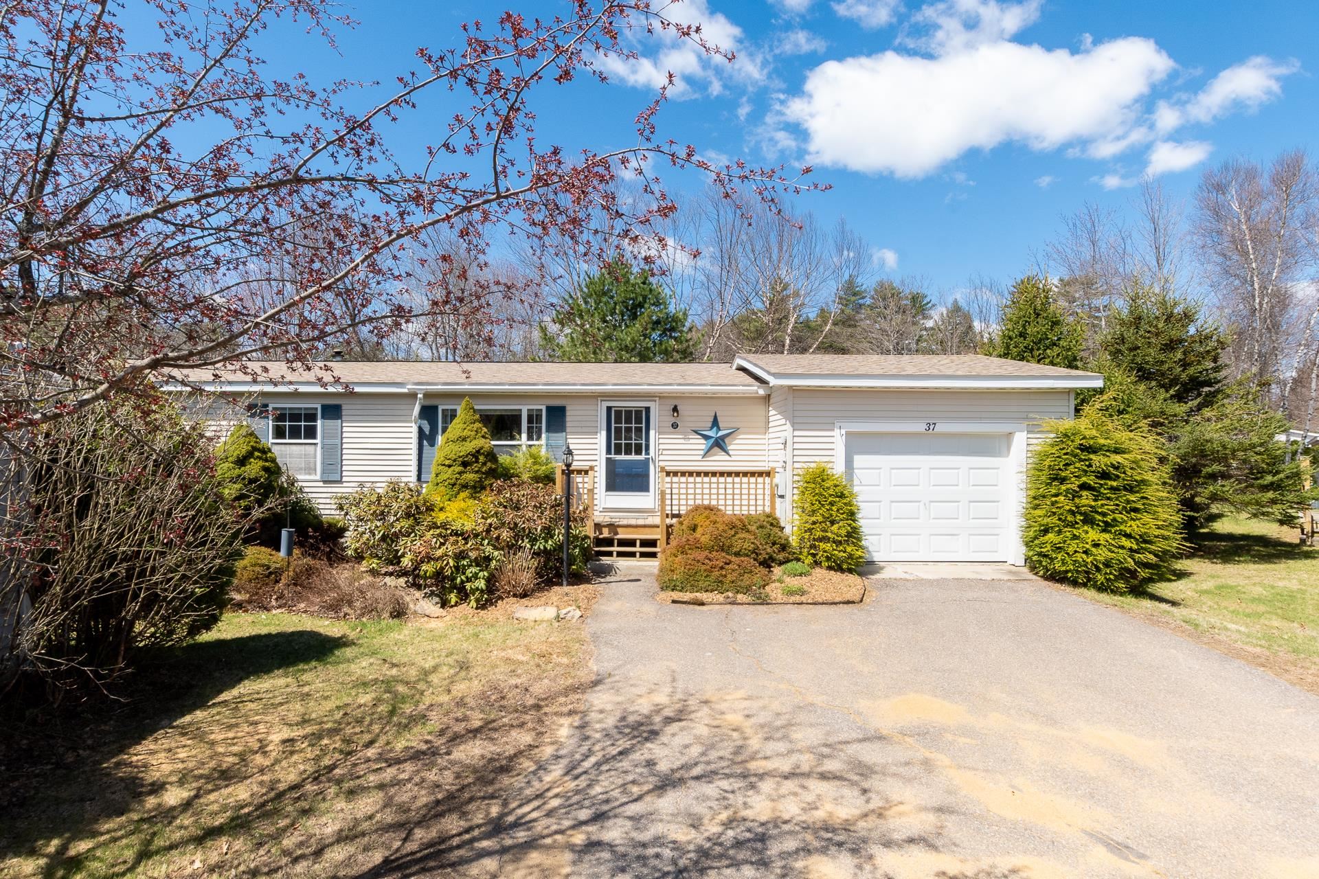 Belmont NH&nbsp;Home for sale $$89,900 $67 per sq.ft.