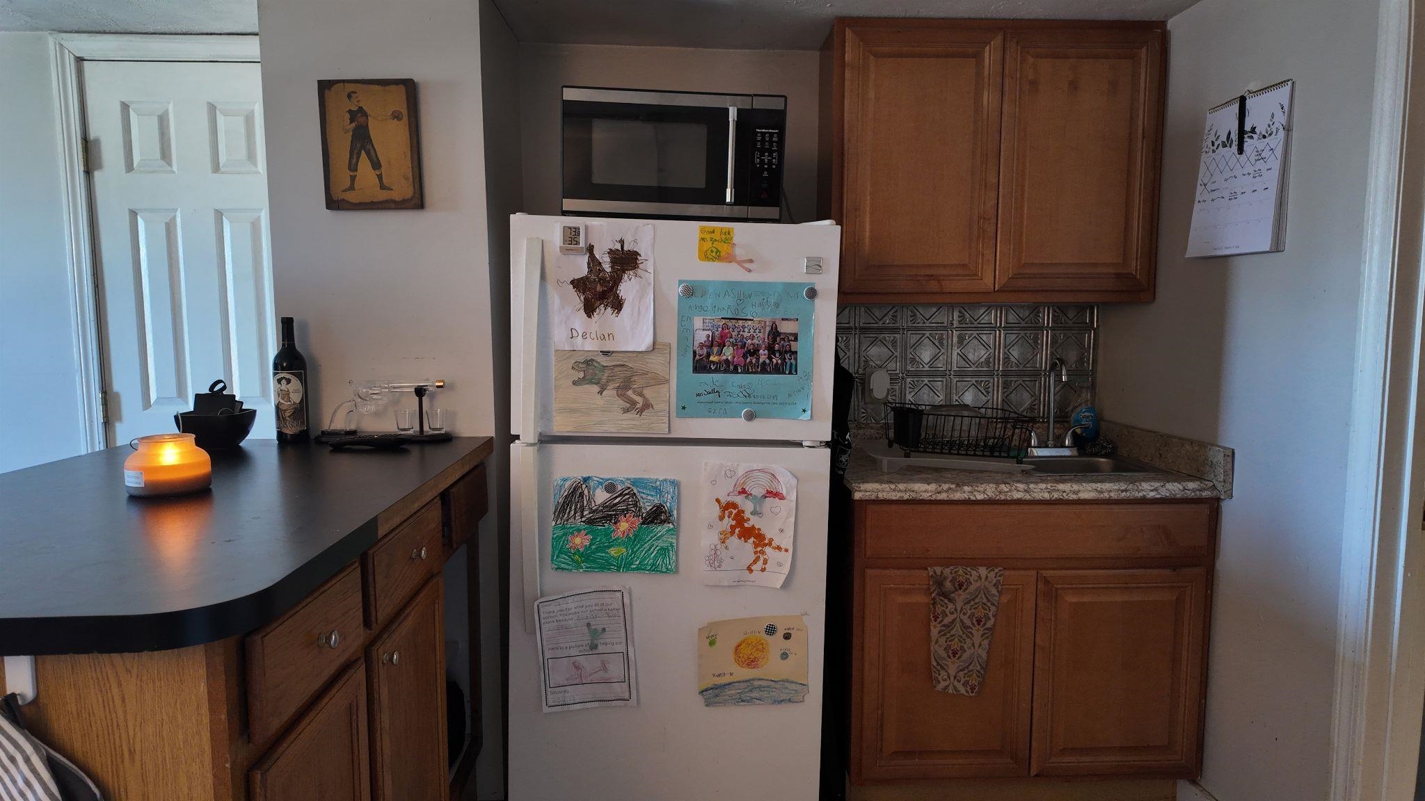 36 Elm St, Derry, NH 03038