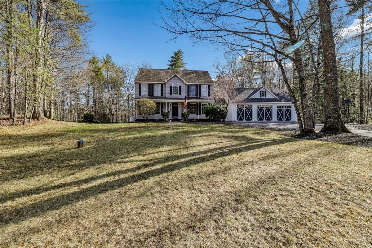 5 Whitetail Ln, Chester, NH 03036