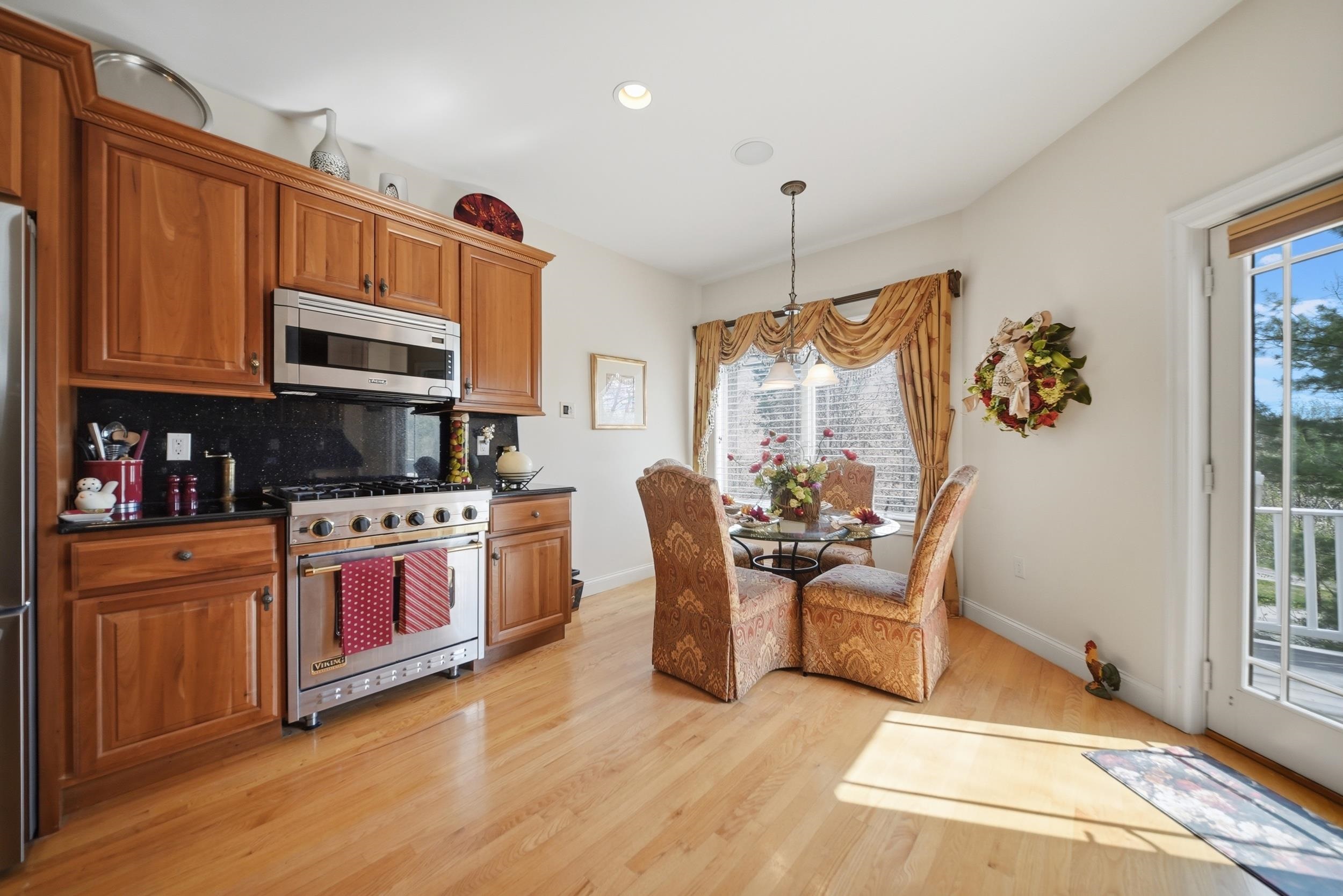 31 Gordon Mountain Rd, Windham, NH 03087