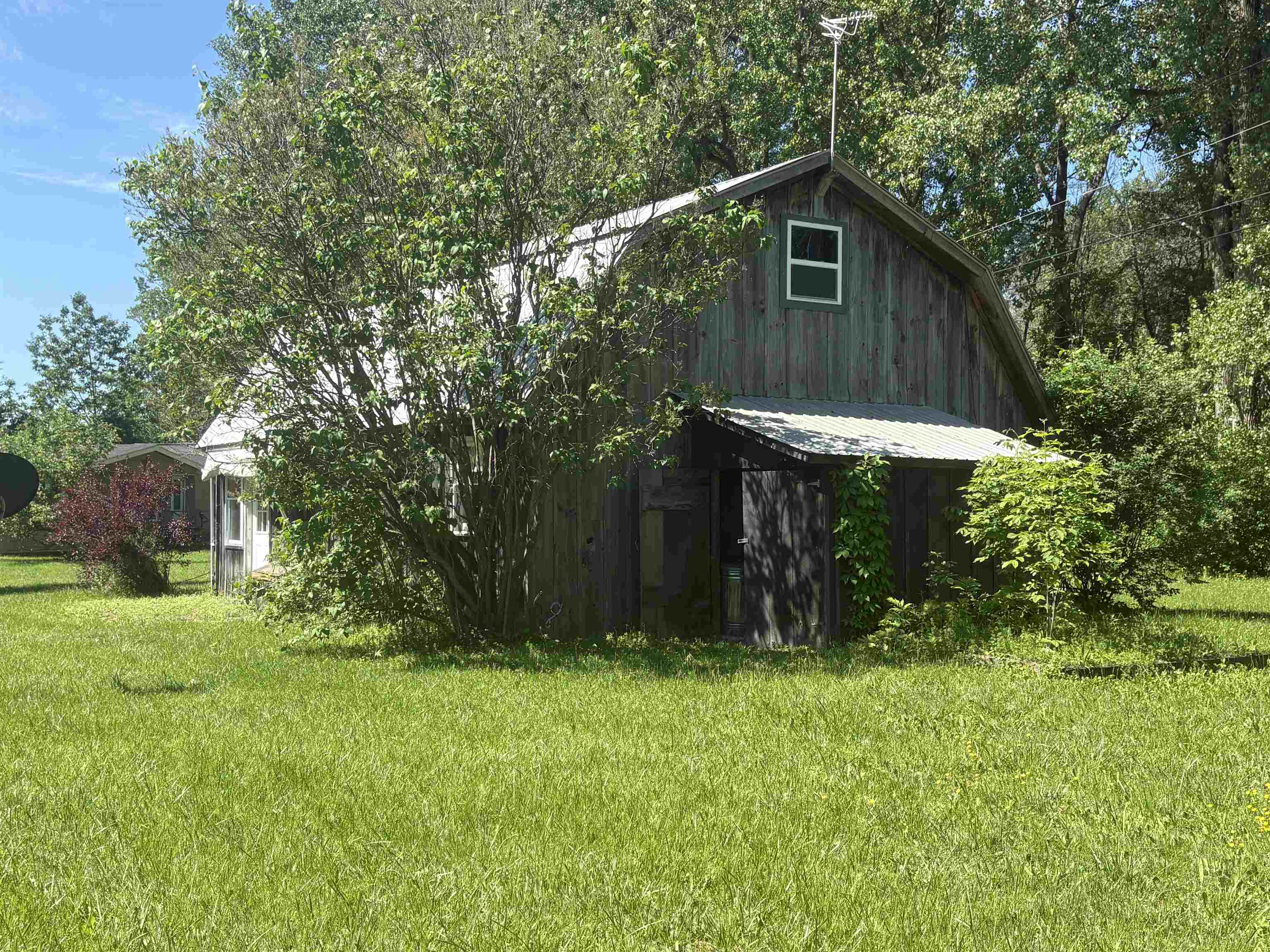 Property photo 25