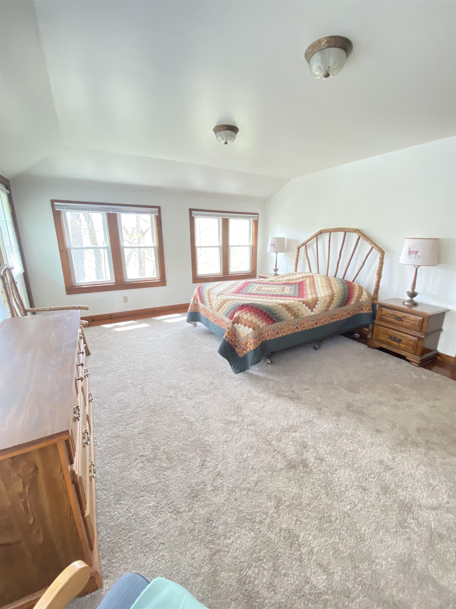 wing bedroom