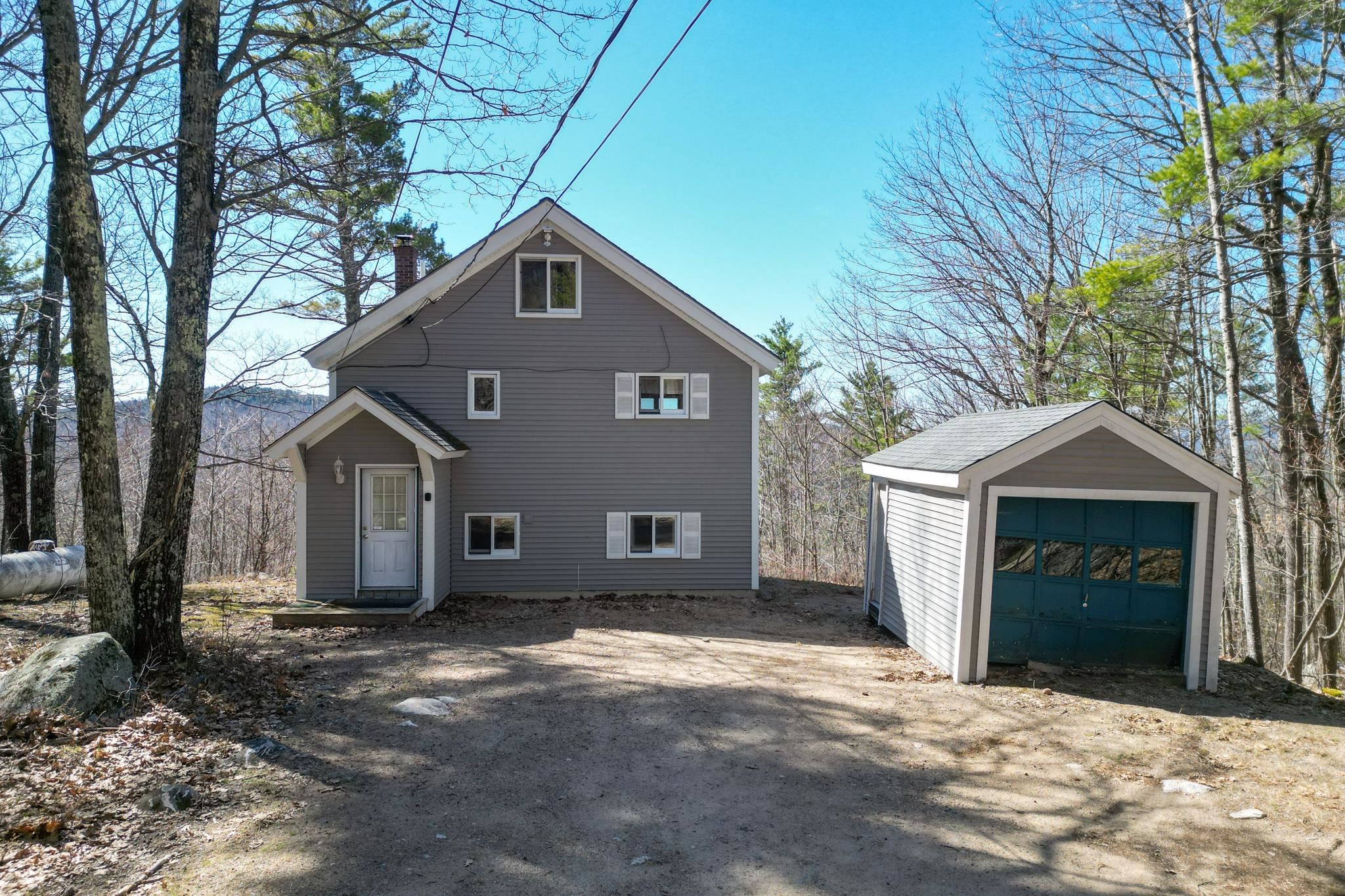 27 Upper Lake View Dr, Madison, NH 03849
