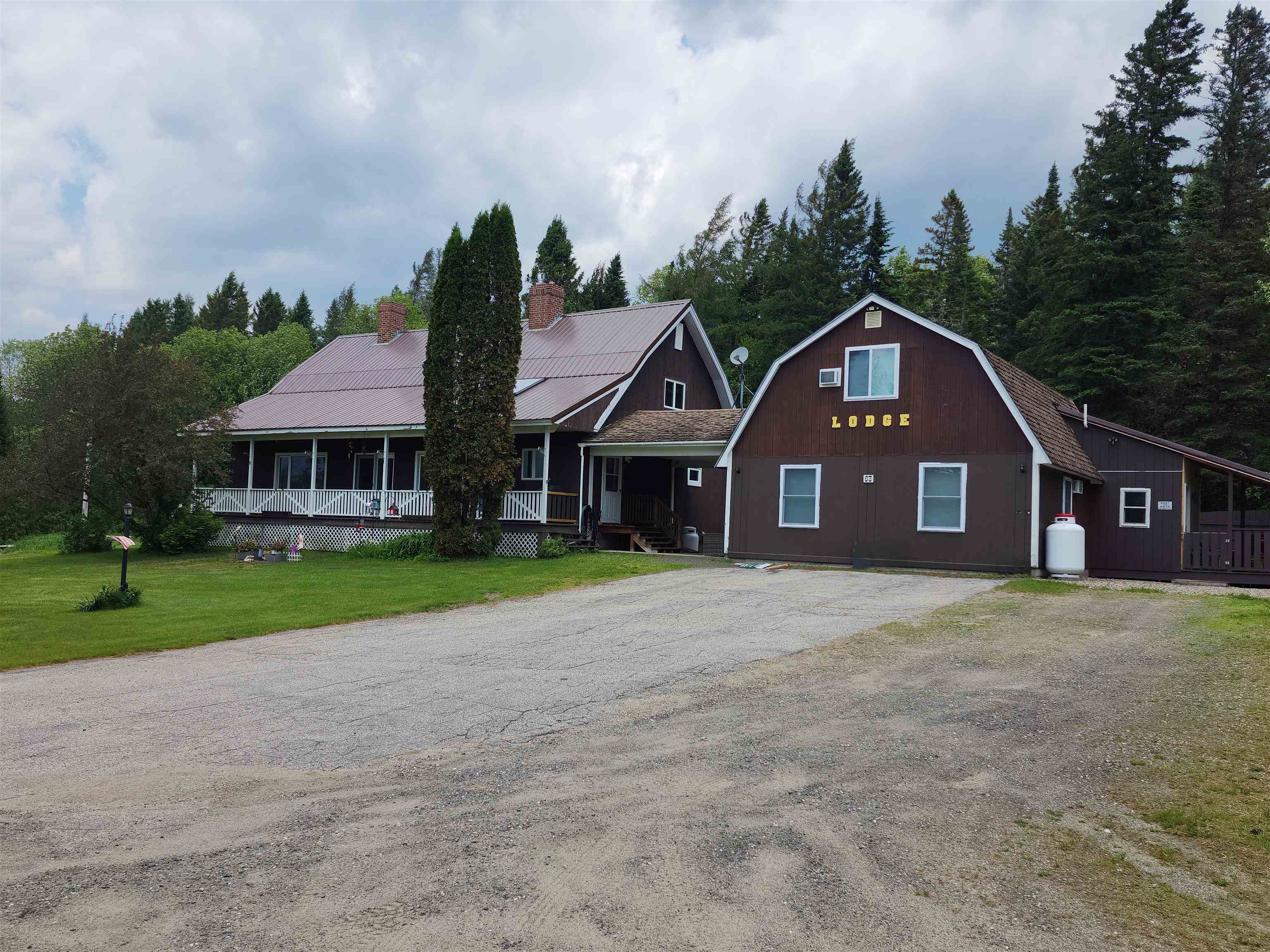 63 Hall Rd, Errol, NH 03579