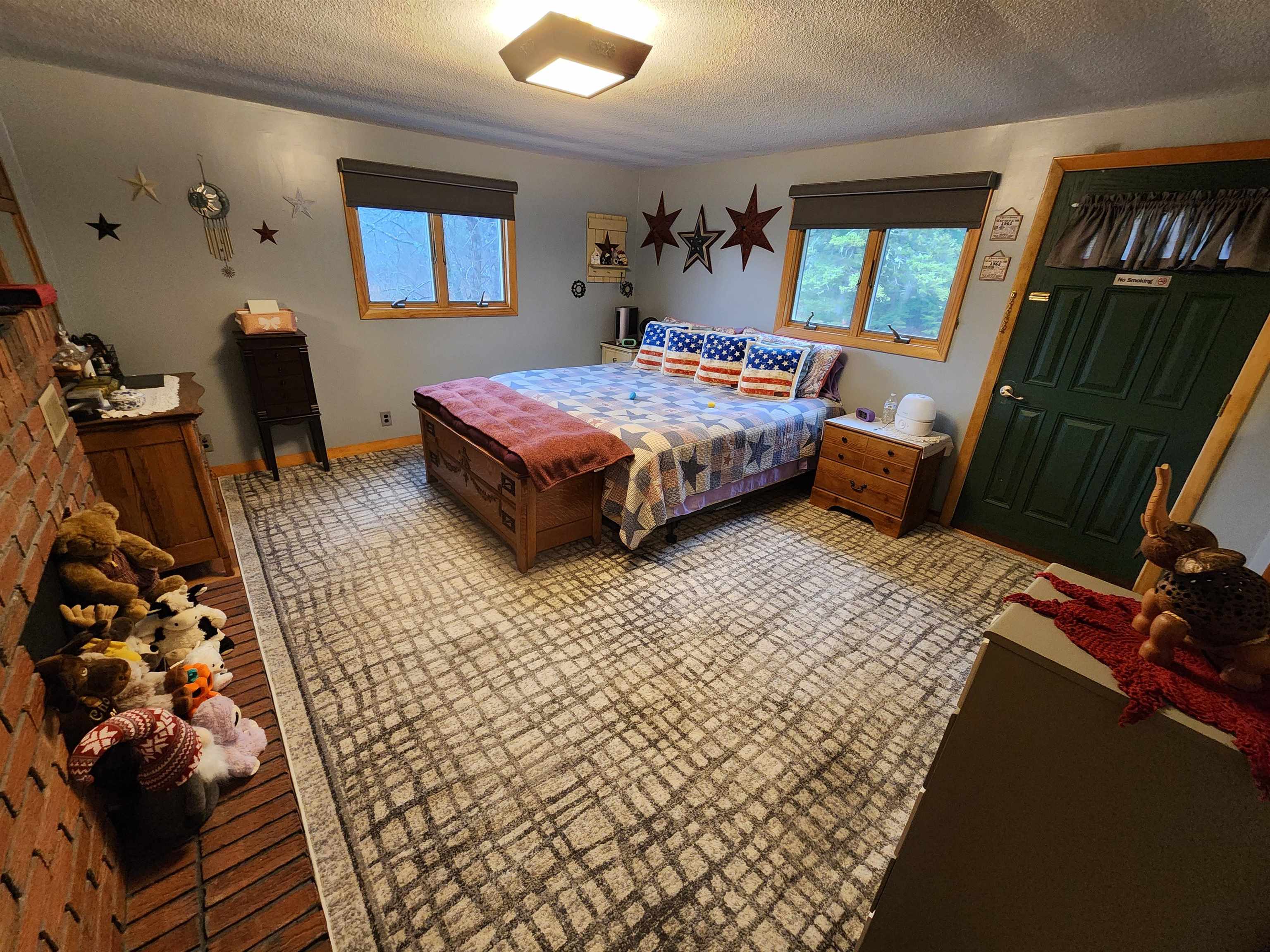 Photo 20 of 60