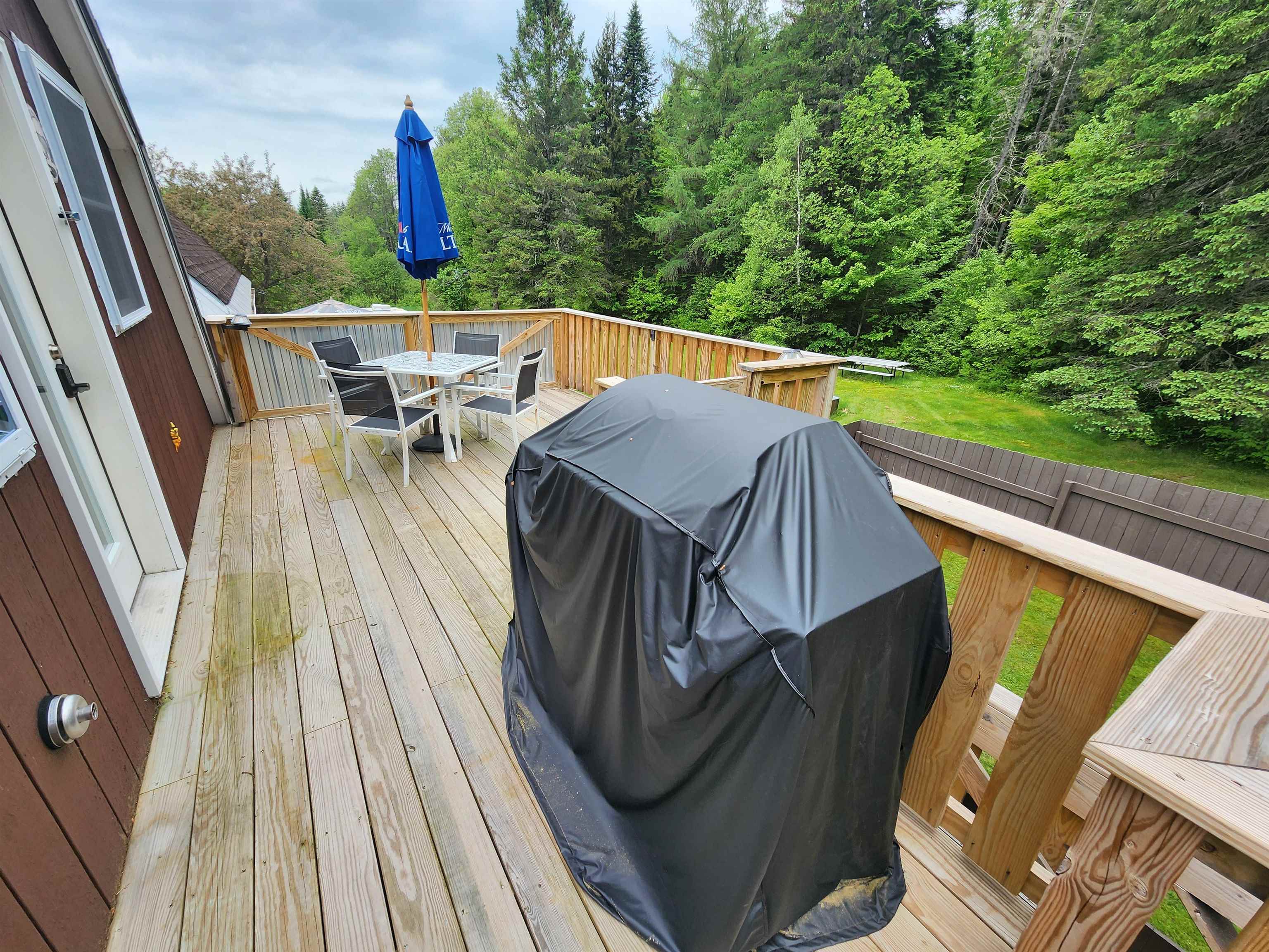 63 Hall Rd, Errol, NH 03579
