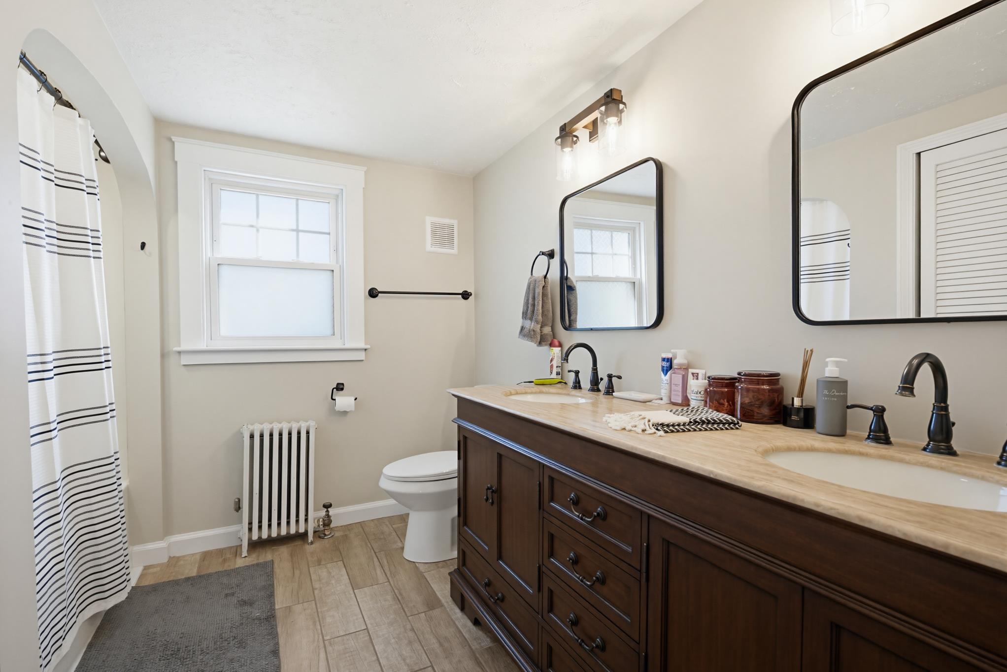 653 Belmont St, Manchester, NH 03104