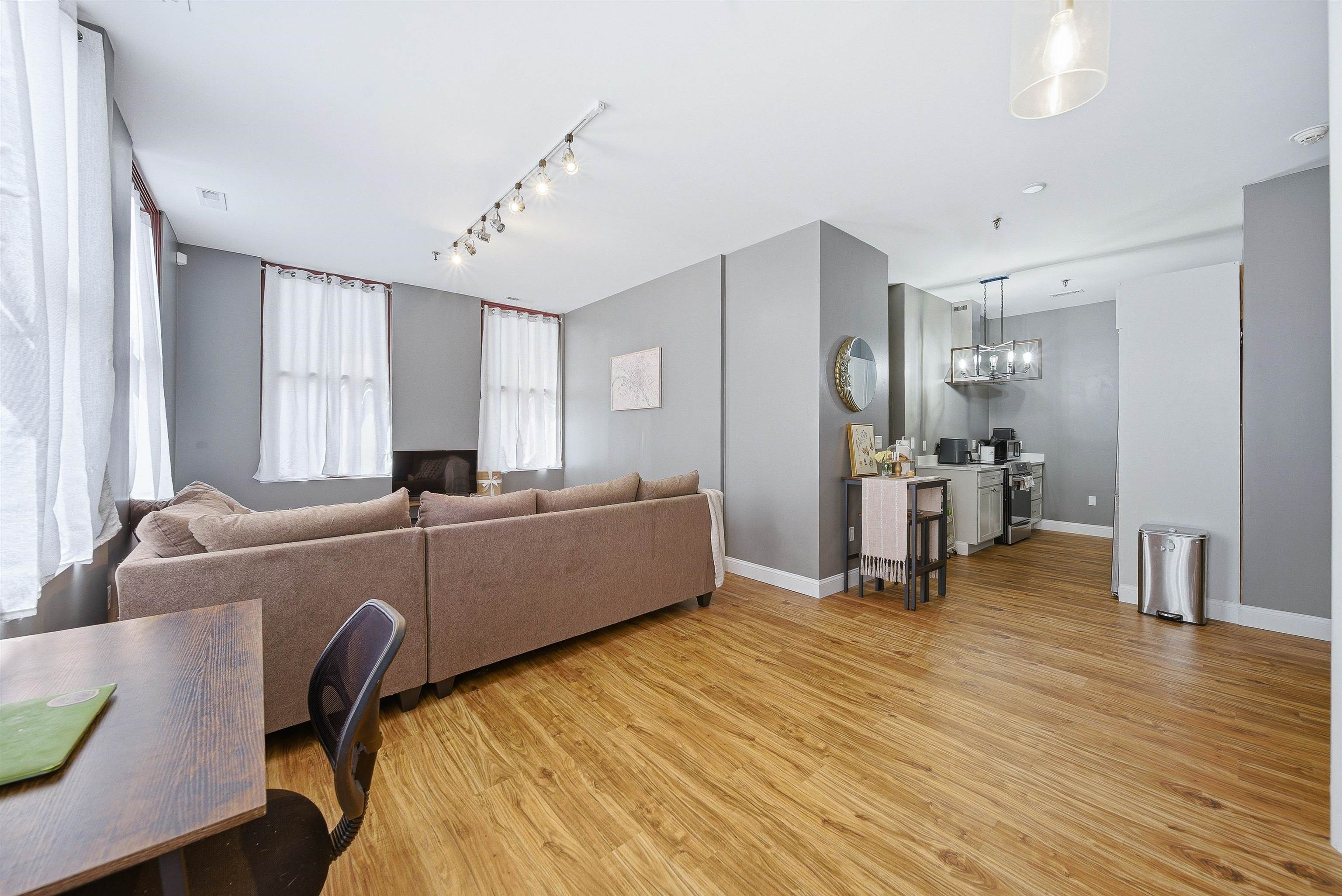 470 Silver St, Manchester, NH 03103