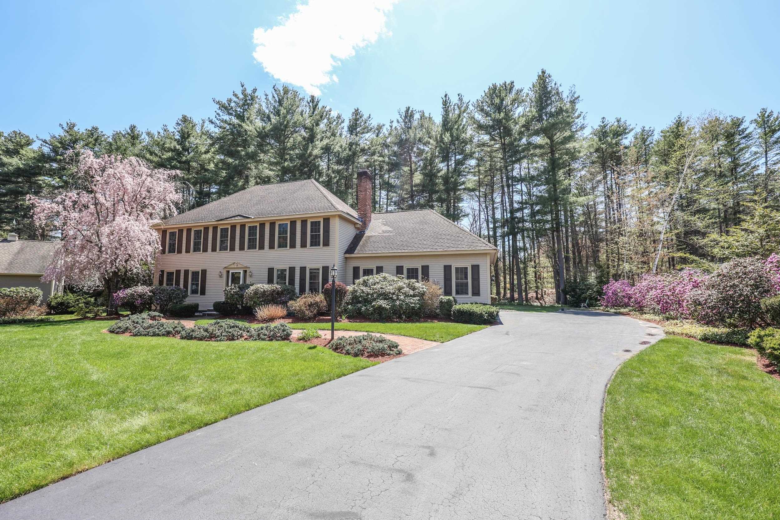 26 Preserve Dr, Nashua, NH 03064