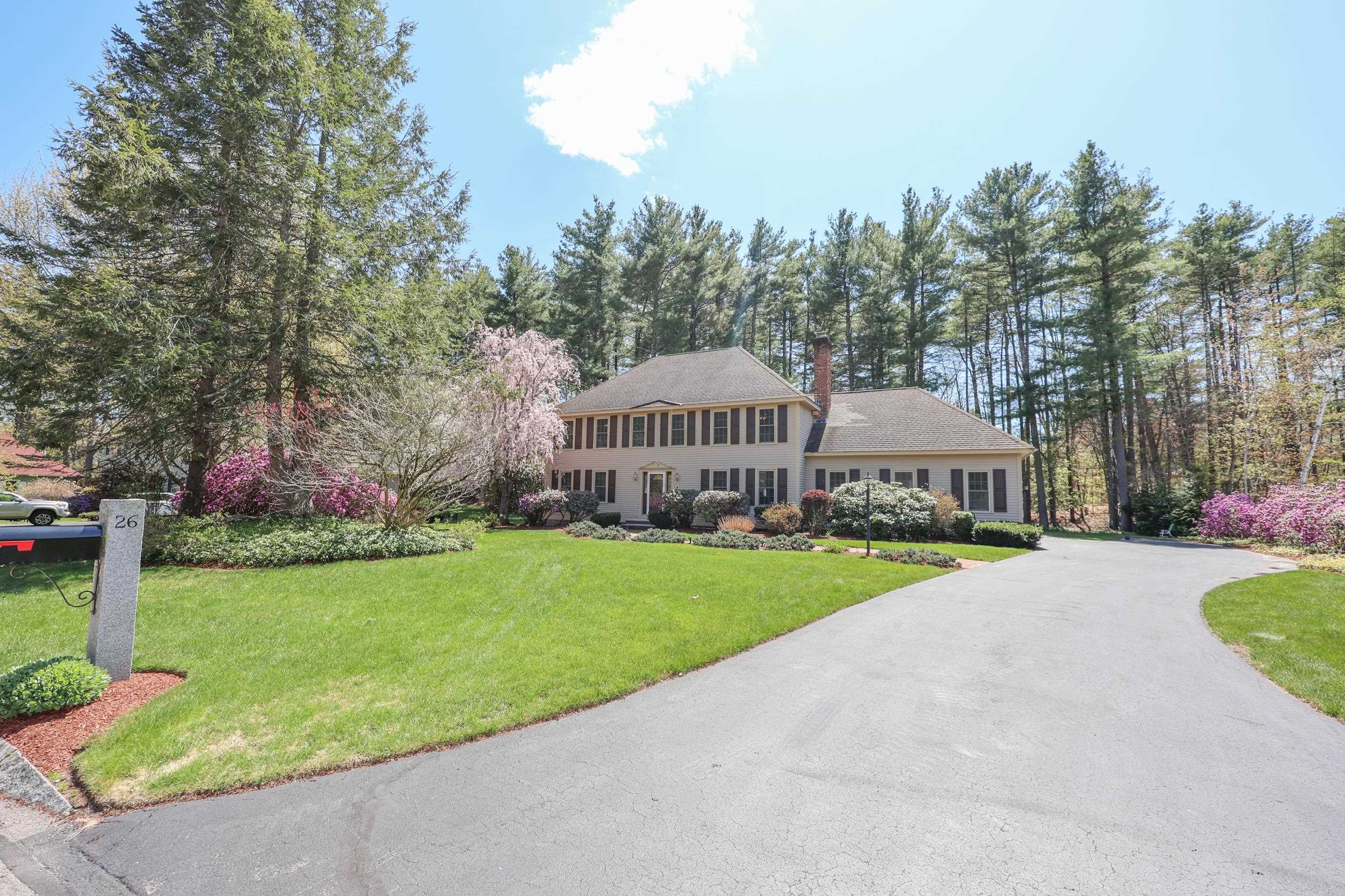 26 Preserve Dr, Nashua, NH 03064