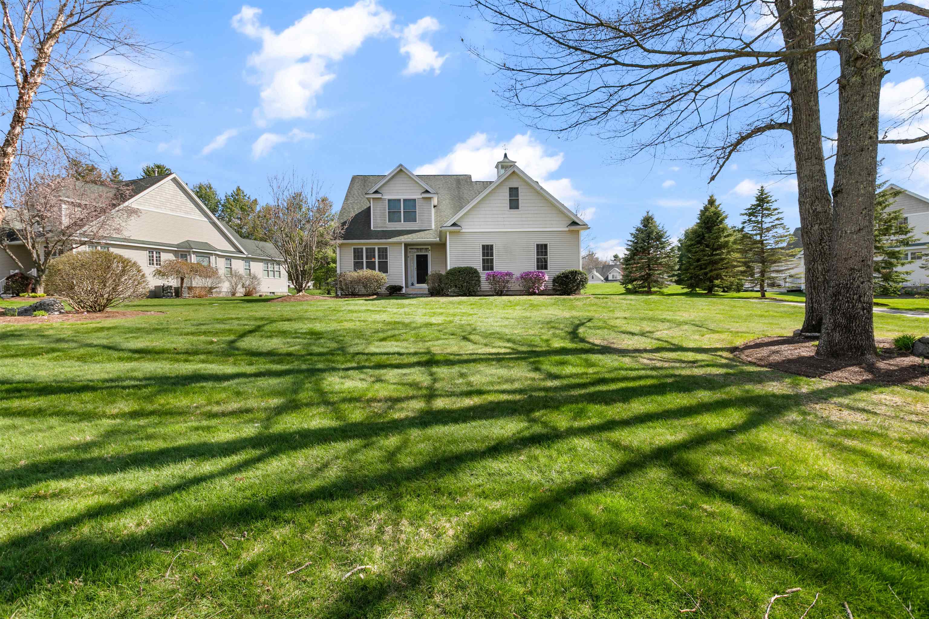 8 Crockett's Way, Stratham, NH 03885