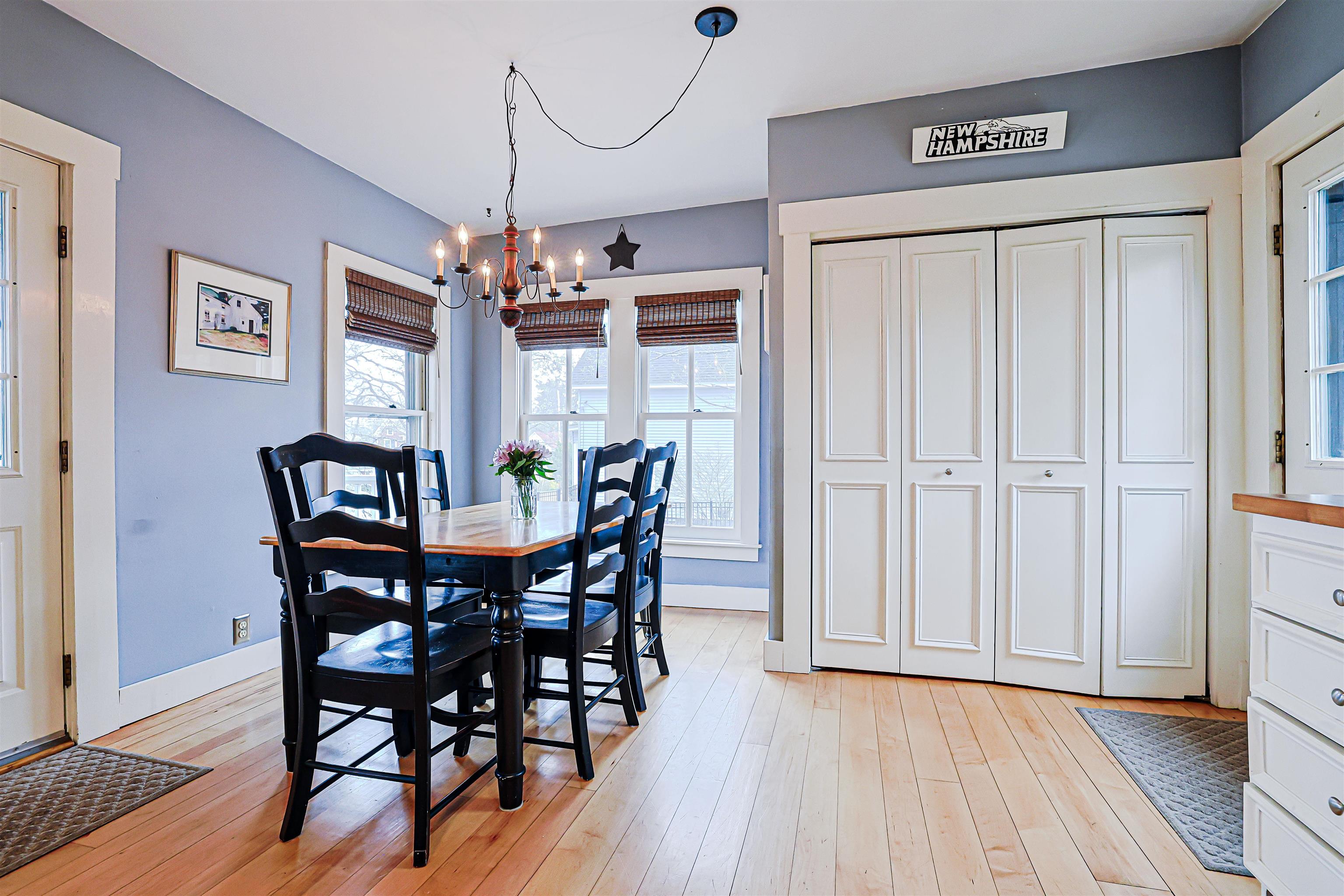 82 Knight St, Milford, NH 03055