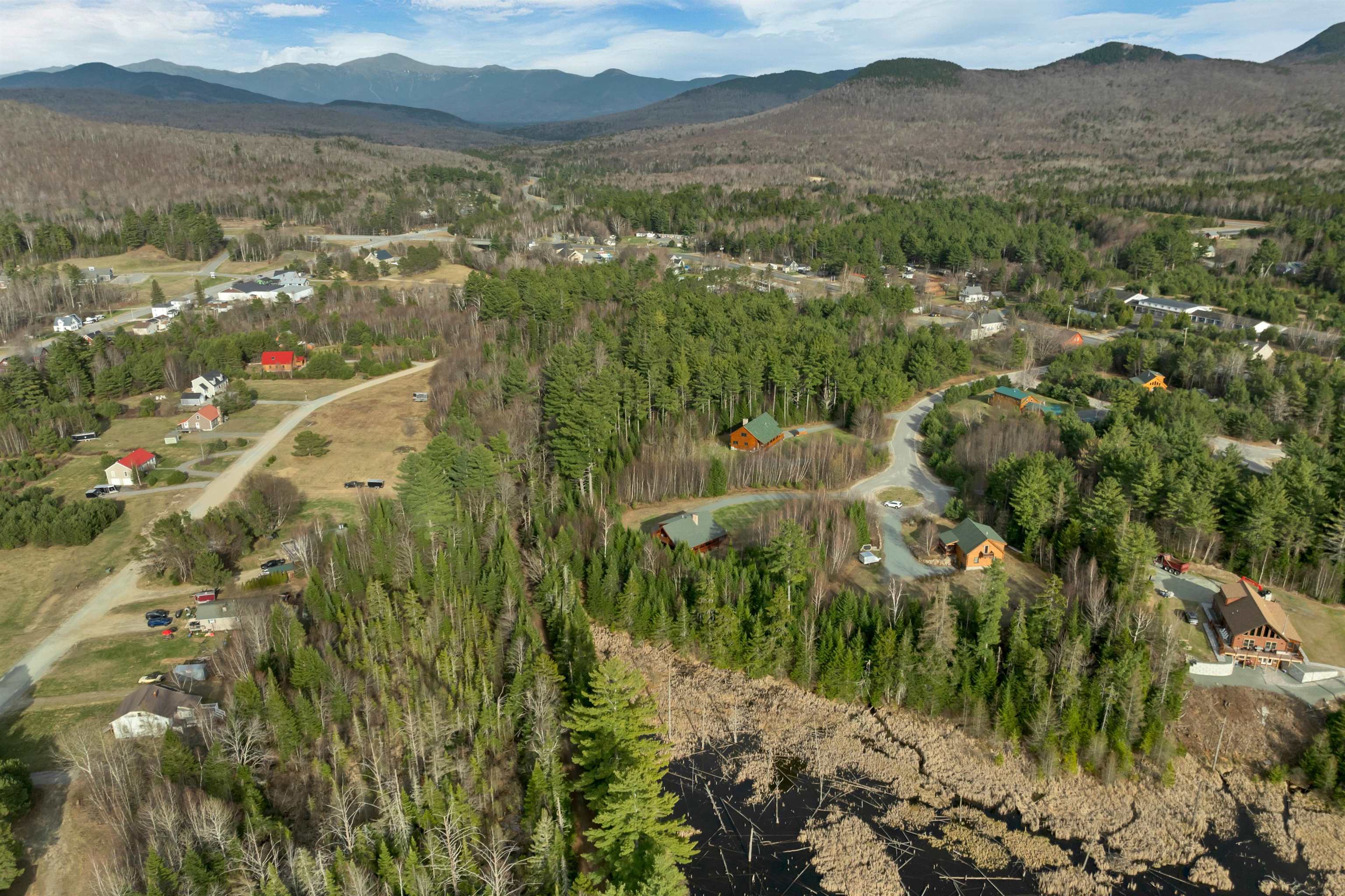 72 Black Bear Rd, Carroll, NH 03595