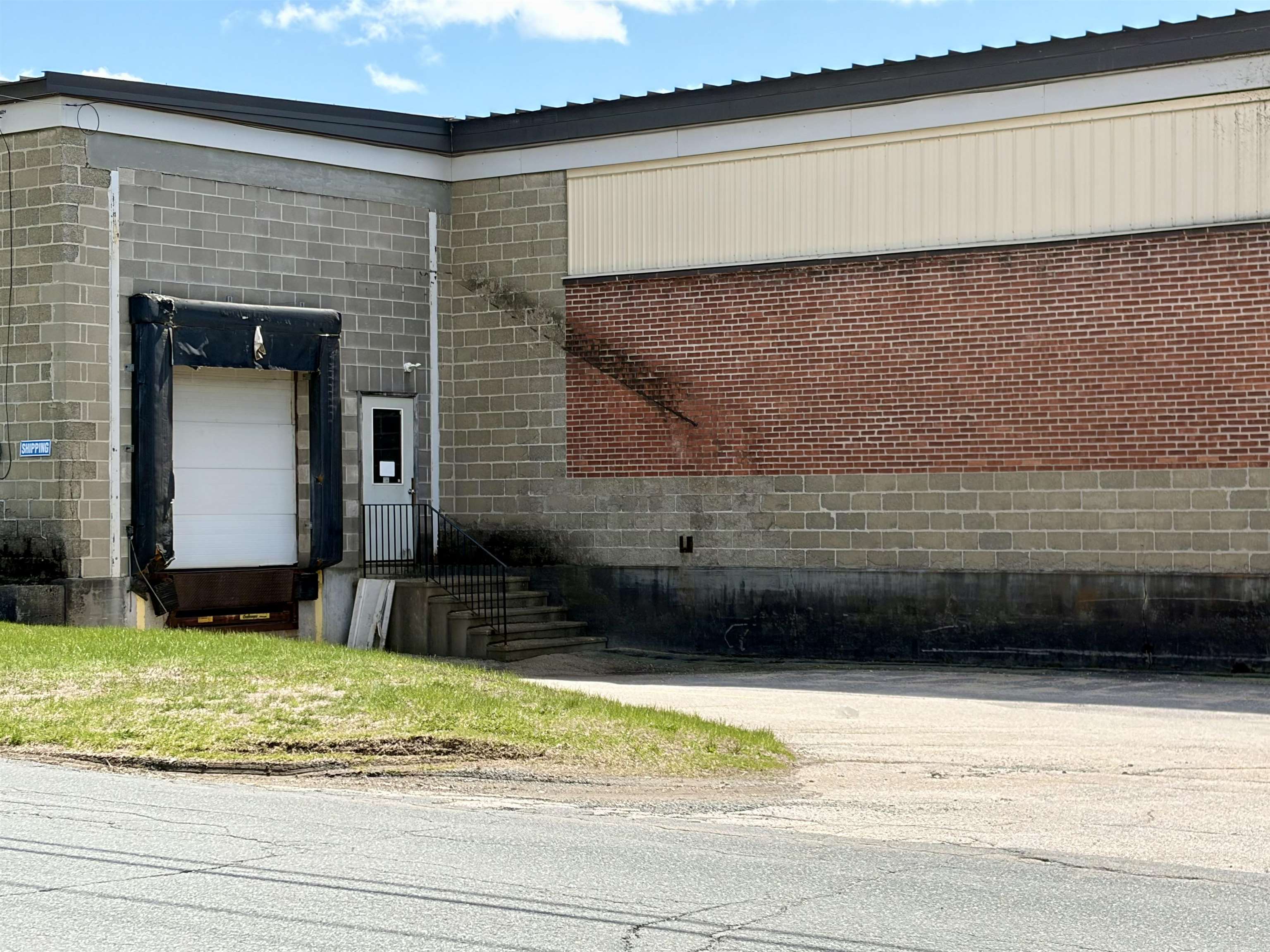 390 Highland Ave, Littleton, NH 03561