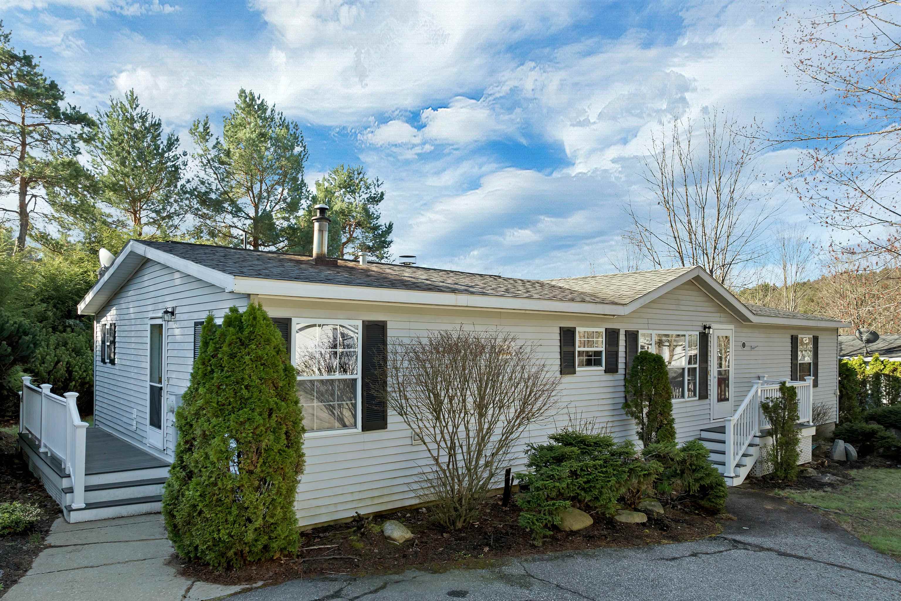 11 Lilac Ln #11, Belmont, NH 03220