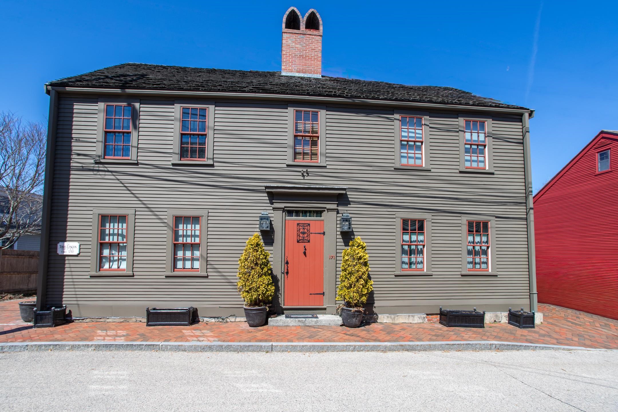 171 Gates St, Portsmouth, NH 03801