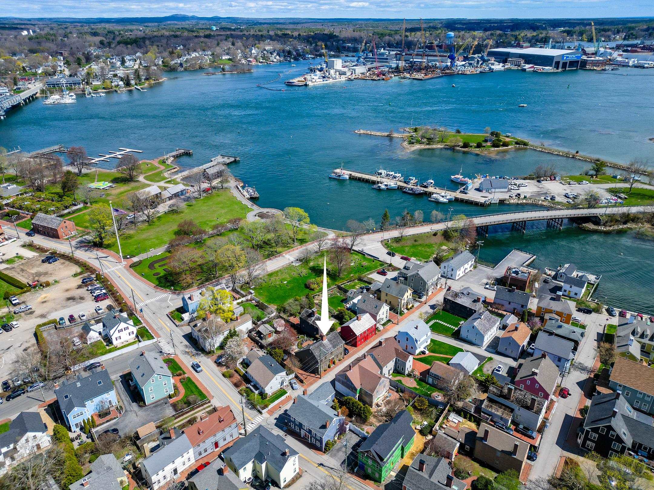 171 Gates St, Portsmouth, NH 03801