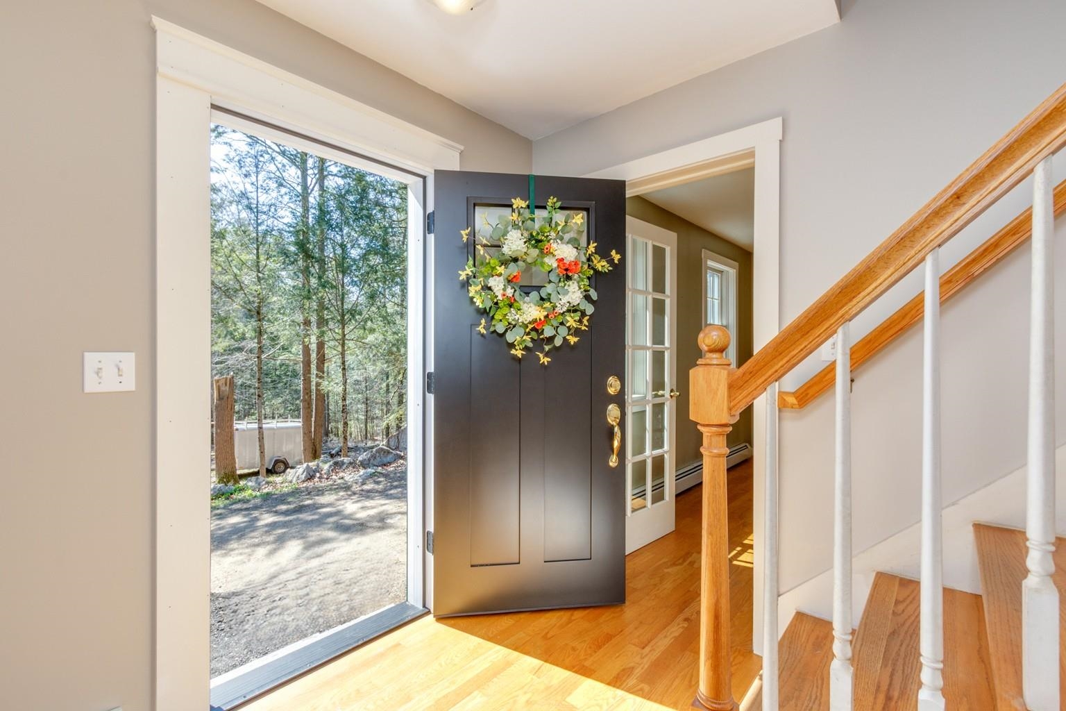 22 Rock Rimmon Rd, Danville, NH 03819
