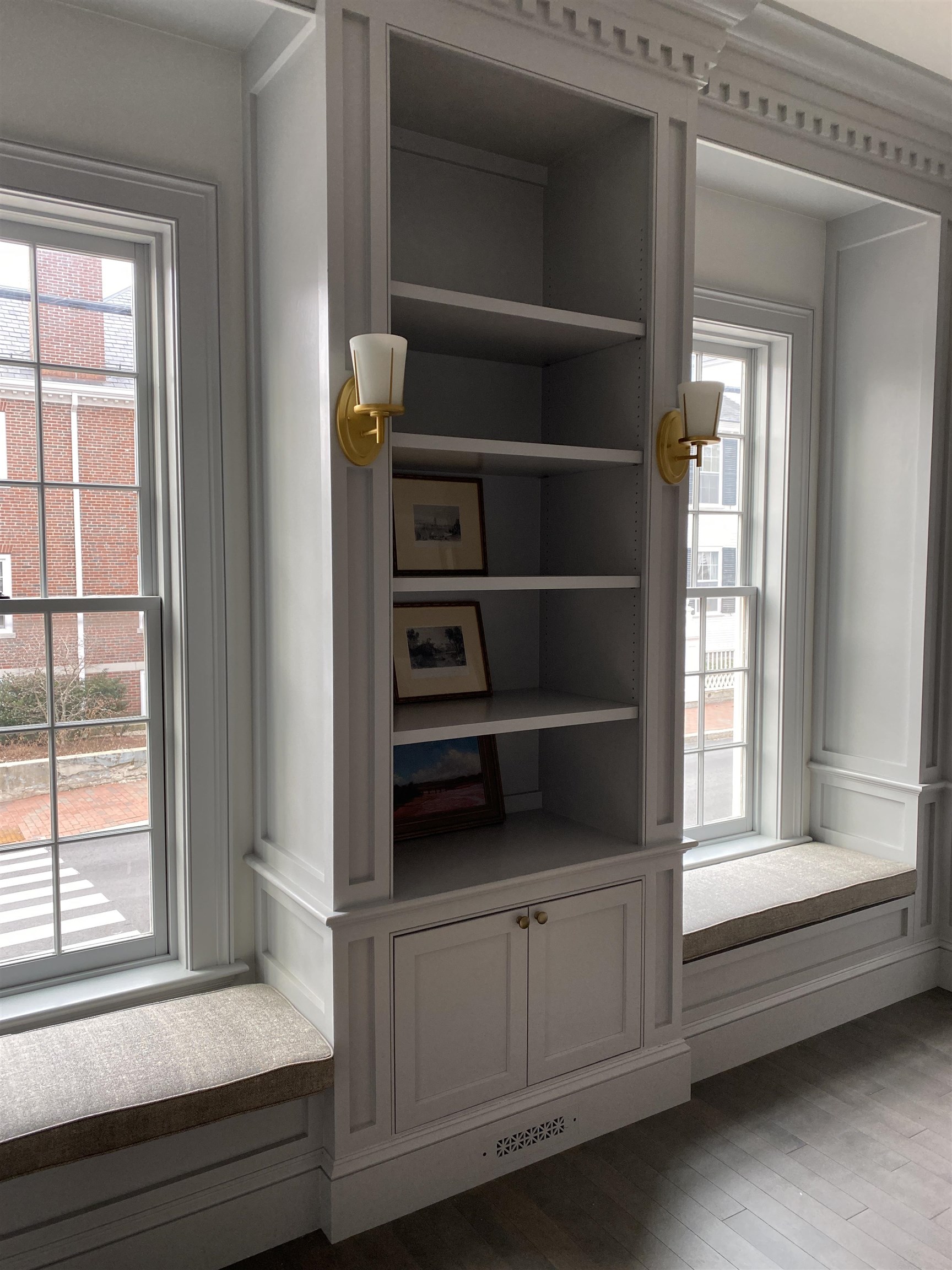 353 Pleasant St, Portsmouth, NH 03801