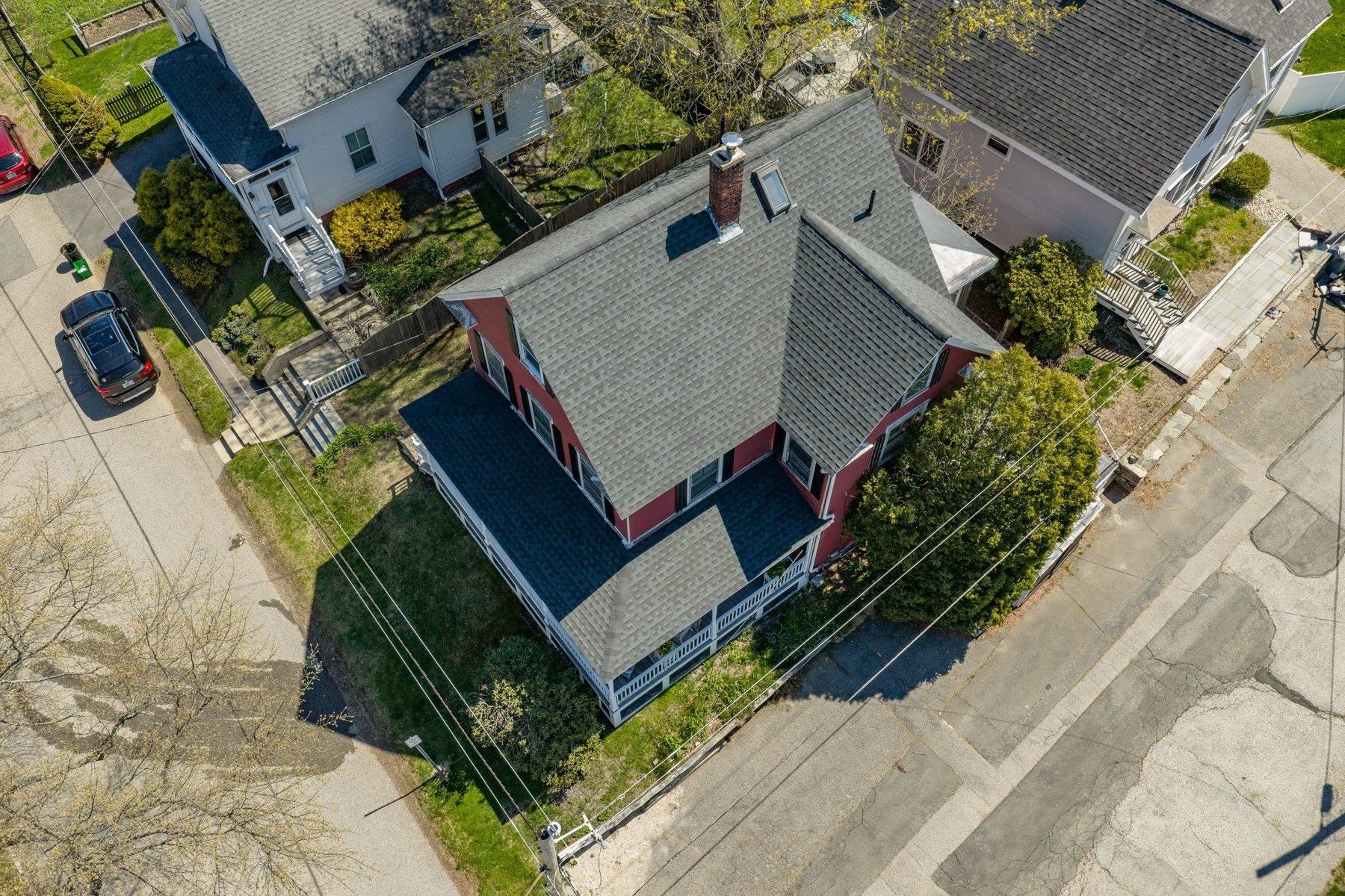 139 Thornton St, Portsmouth, NH 03801