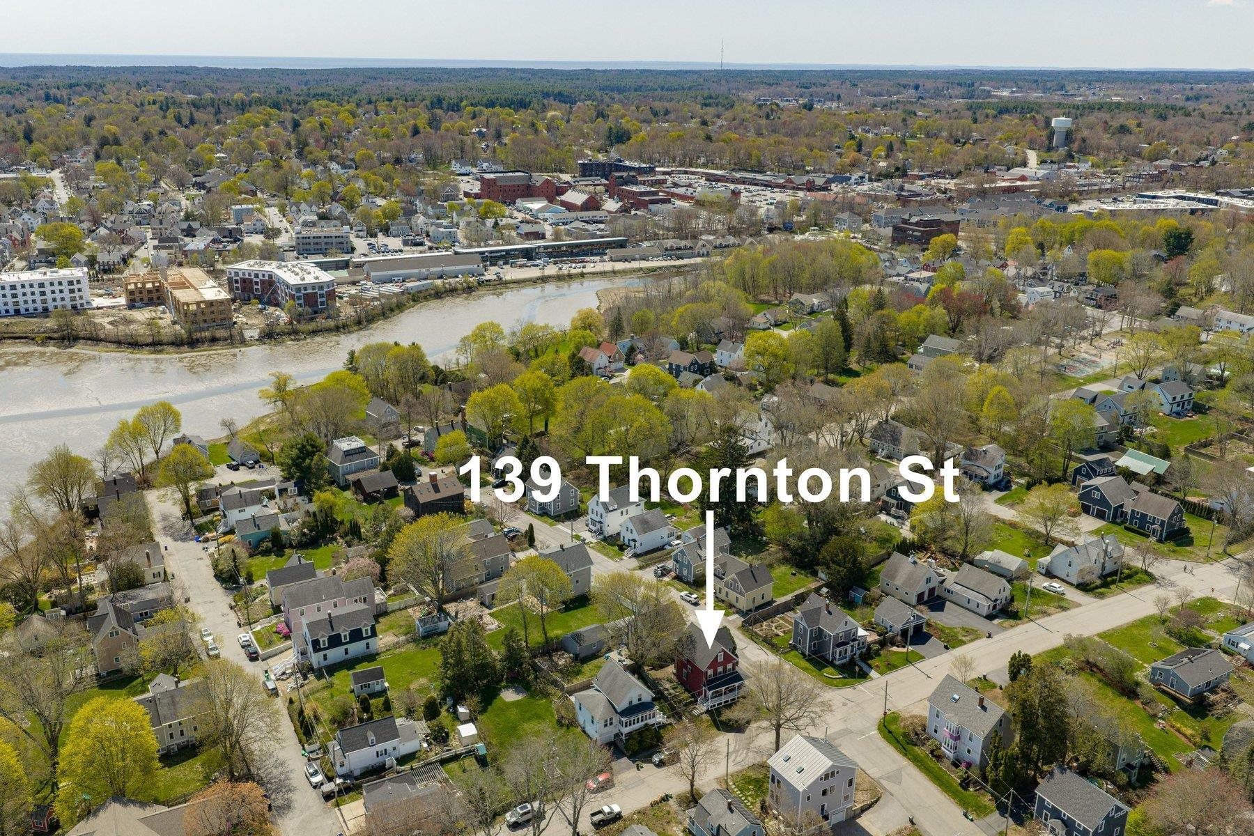 139 Thornton St, Portsmouth, NH 03801