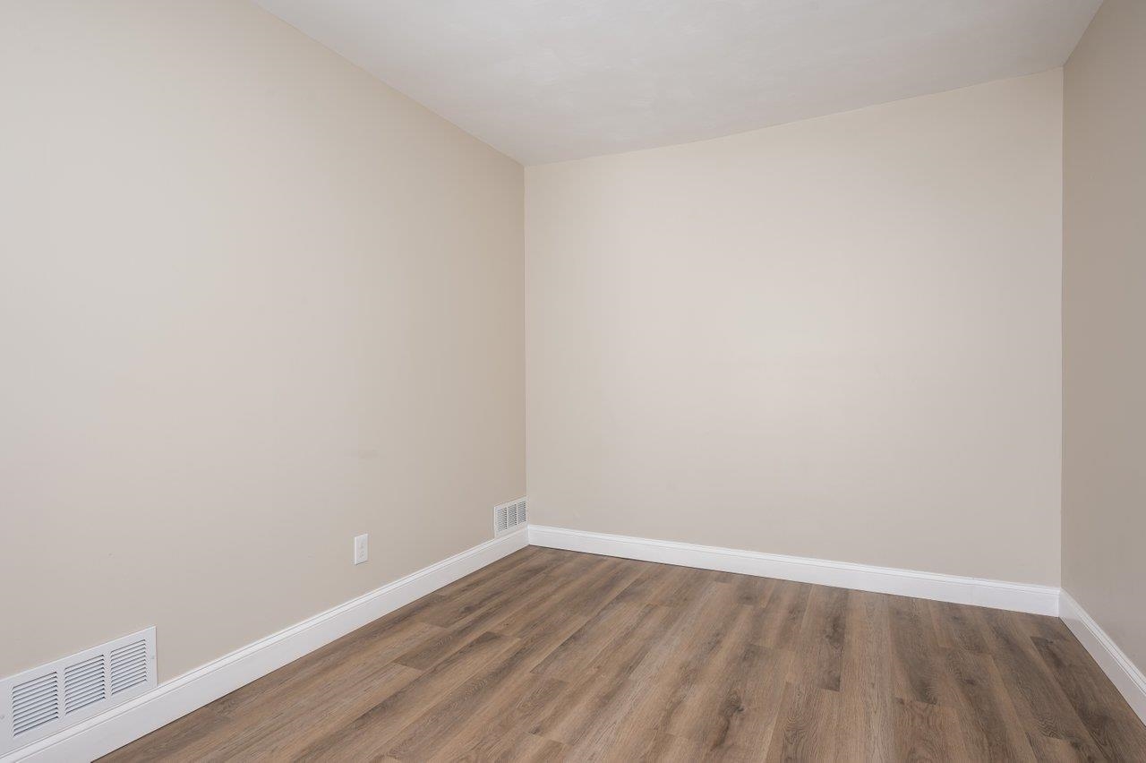 188 Portsmouth Ave, Manchester, NH 03109