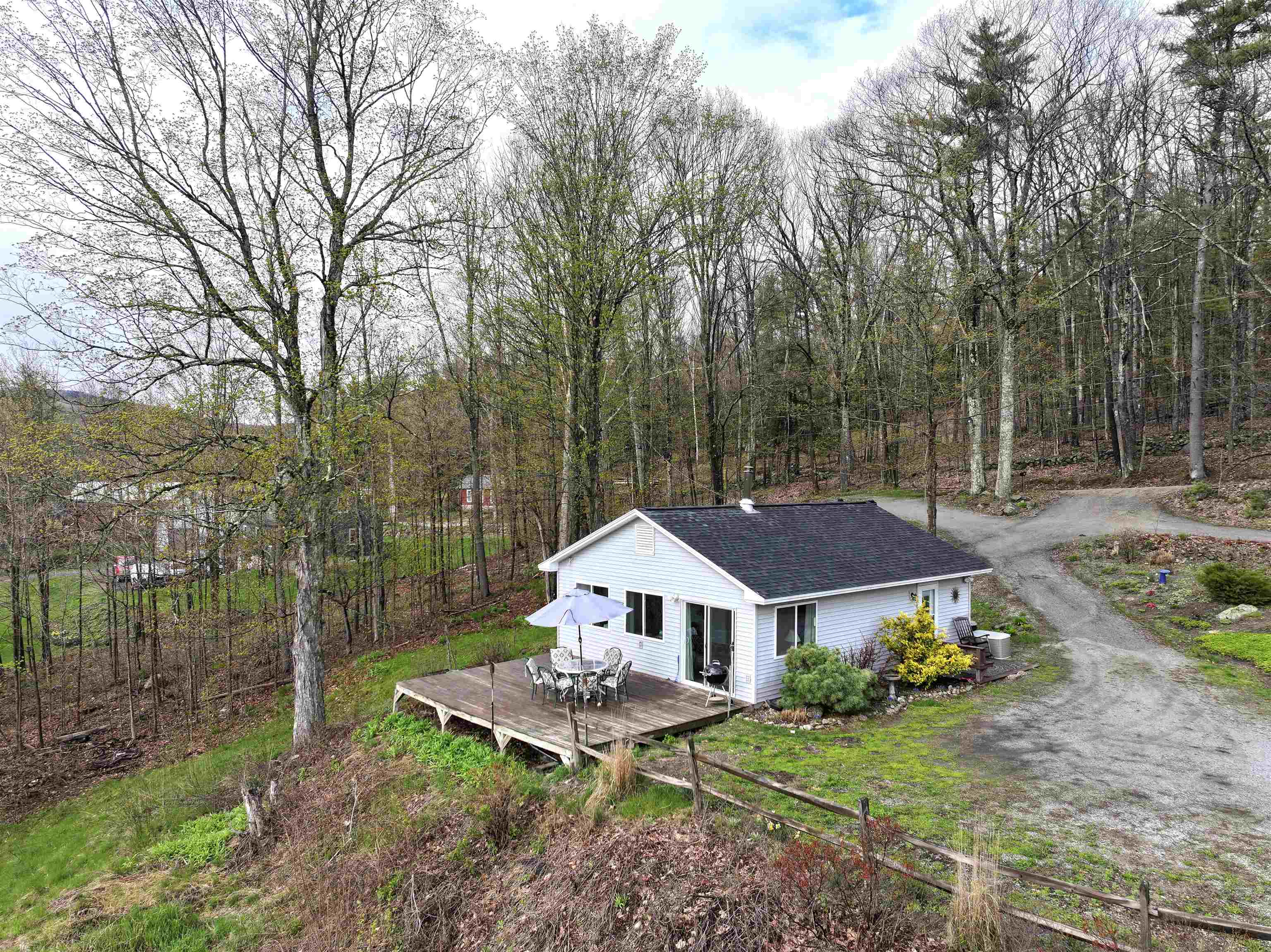 534 Gillingham Dr, Newbury, NH 03255