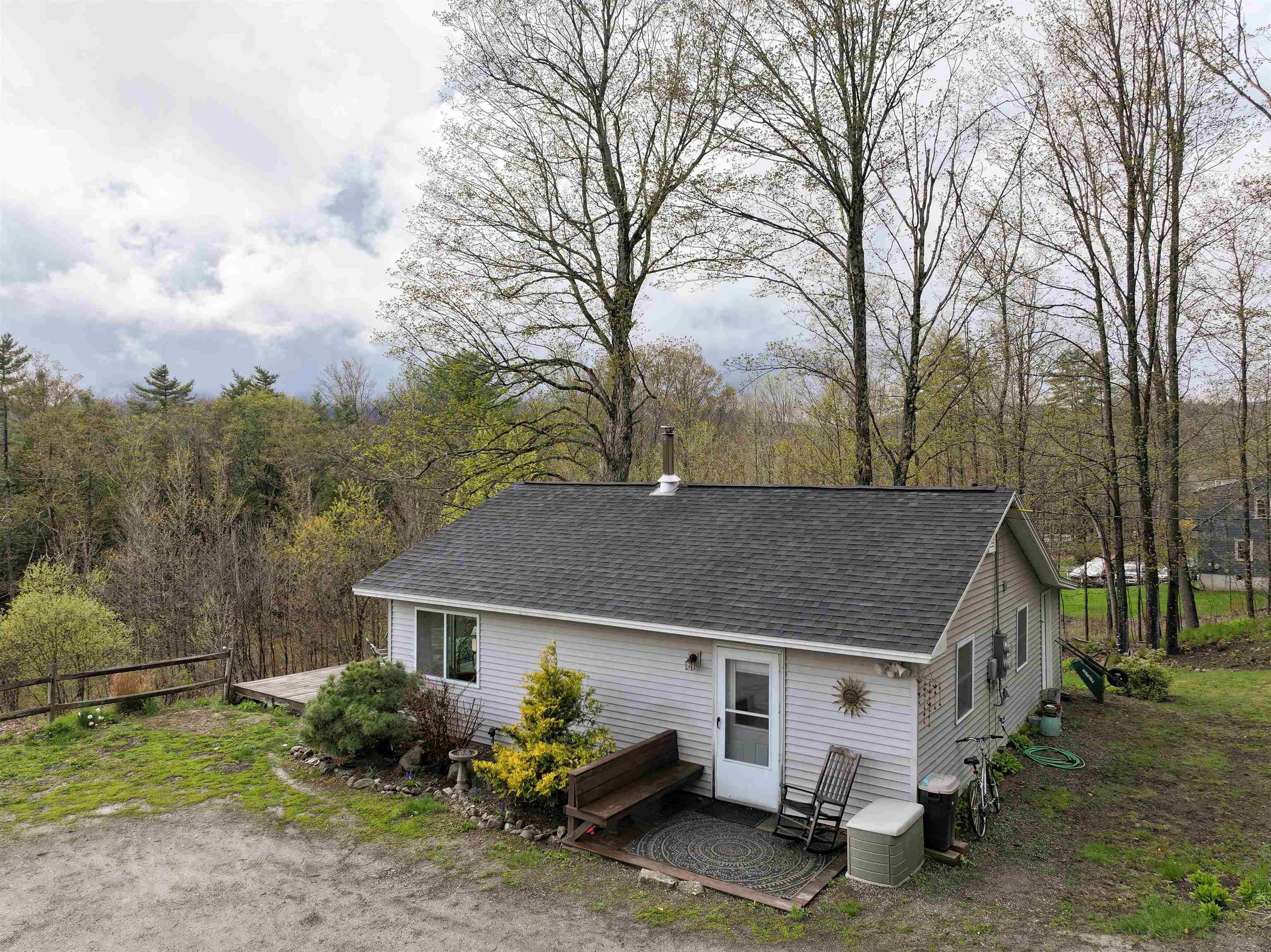 534 Gillingham Dr, Newbury, NH 03255
