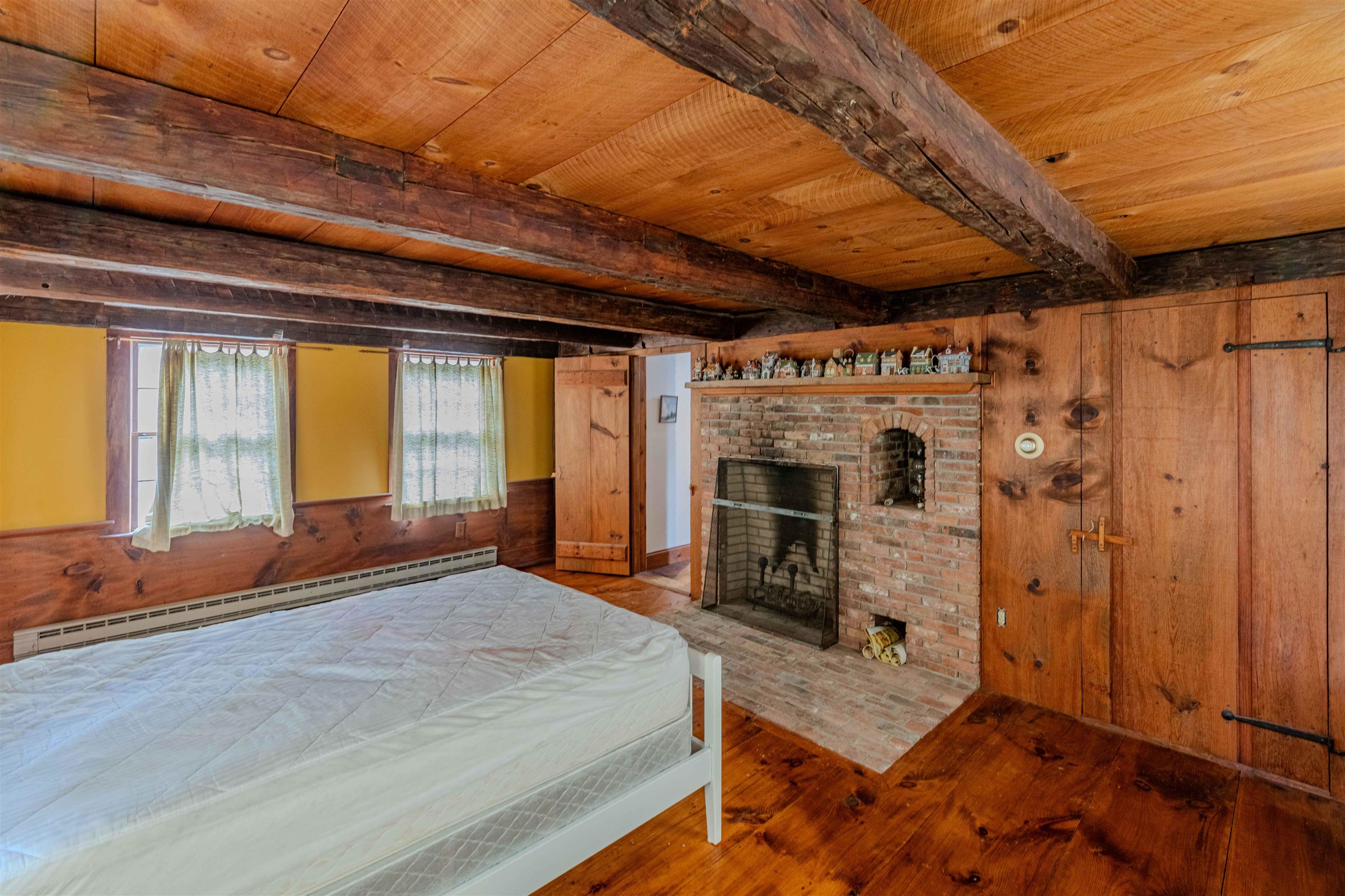 102 Skyline Dr, Franconia, NH 03580