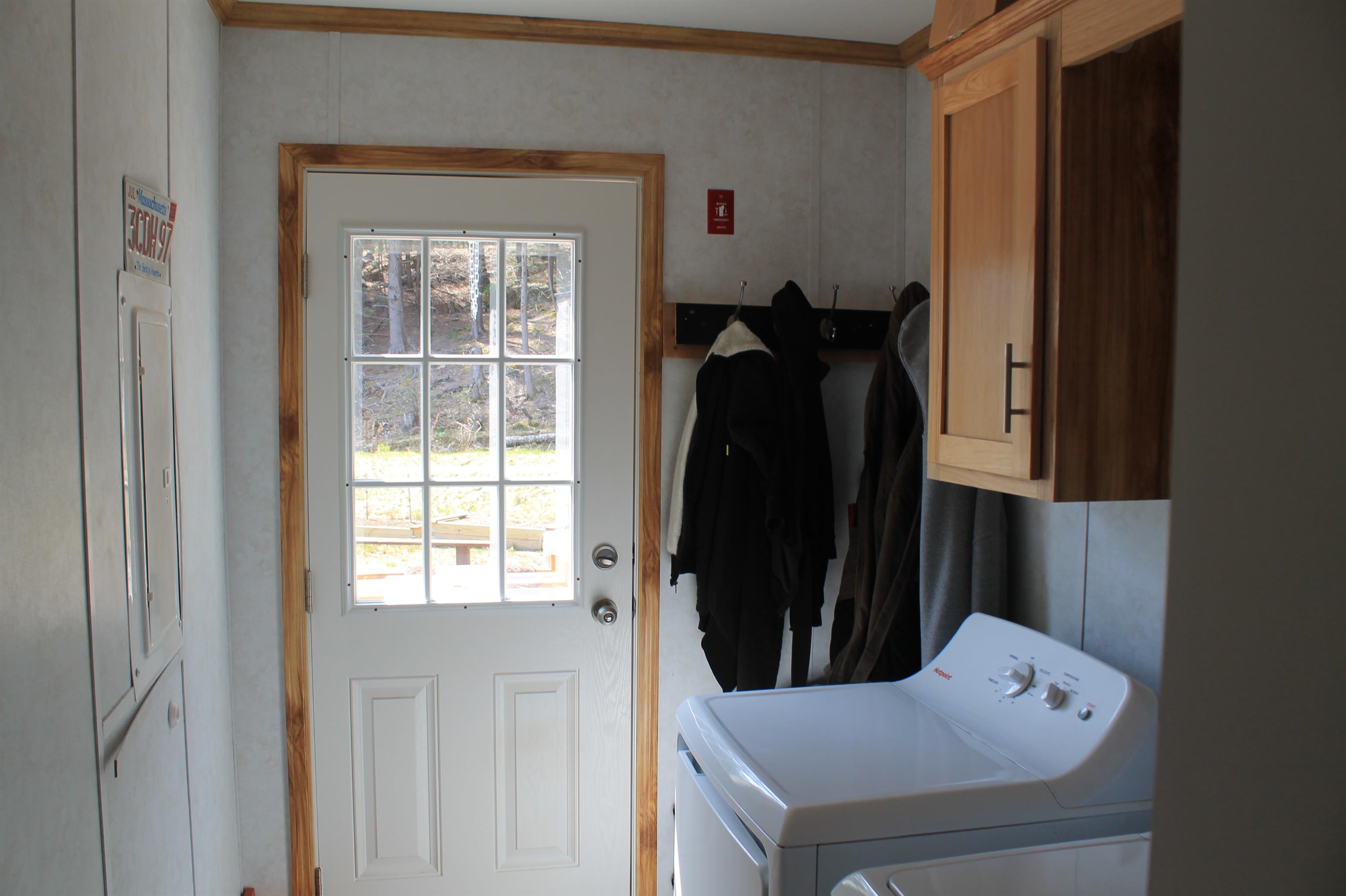 758 Daniel Webster Hw, Woodstock, NH 03262
