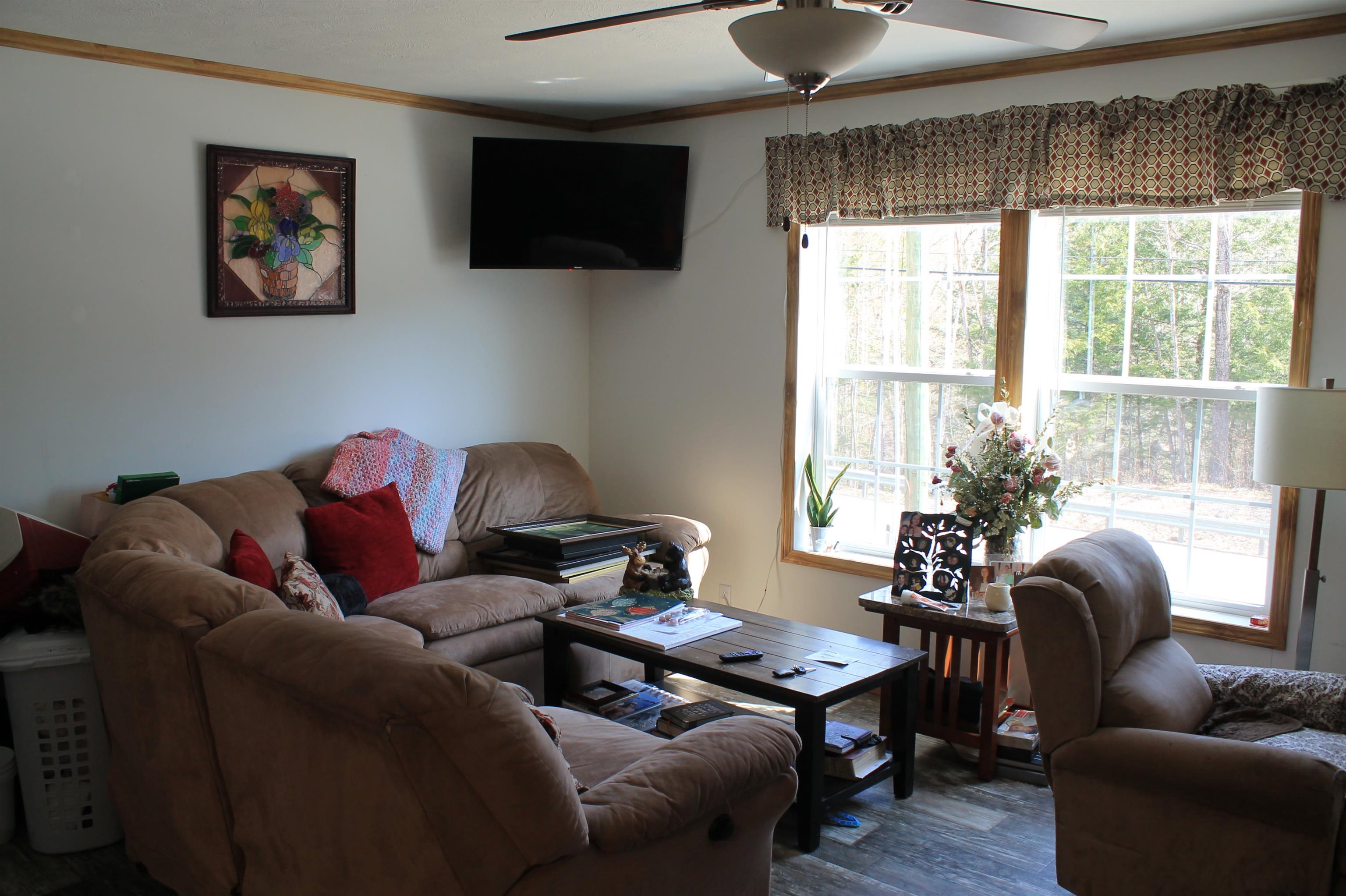 758 Daniel Webster Hw, Woodstock, NH 03262