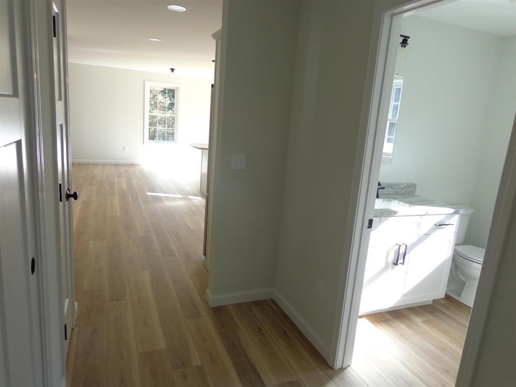 91 Fairview Dr, Pittsfield, NH 03263