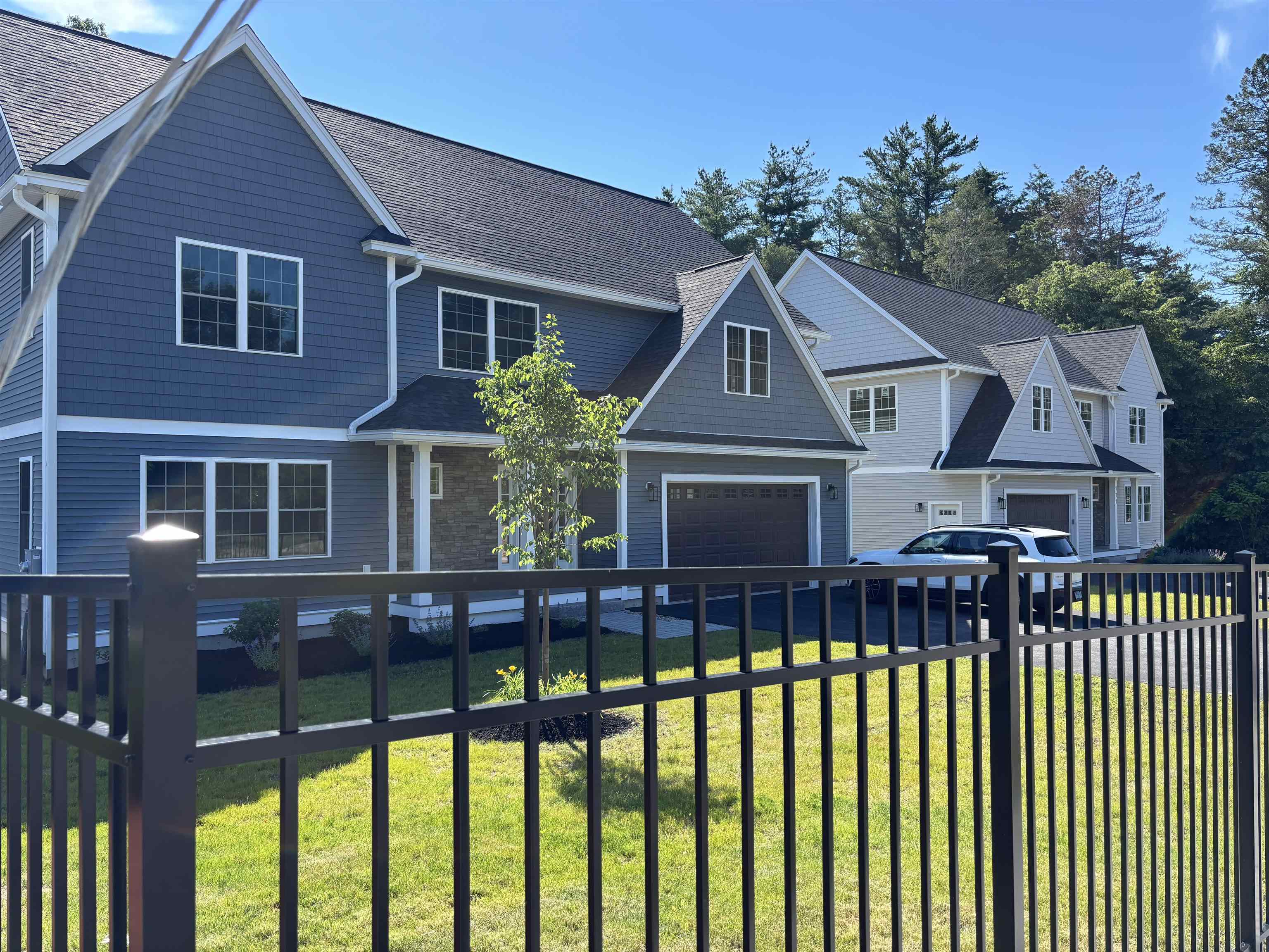 113 Concord St, Nashua, NH 03064
