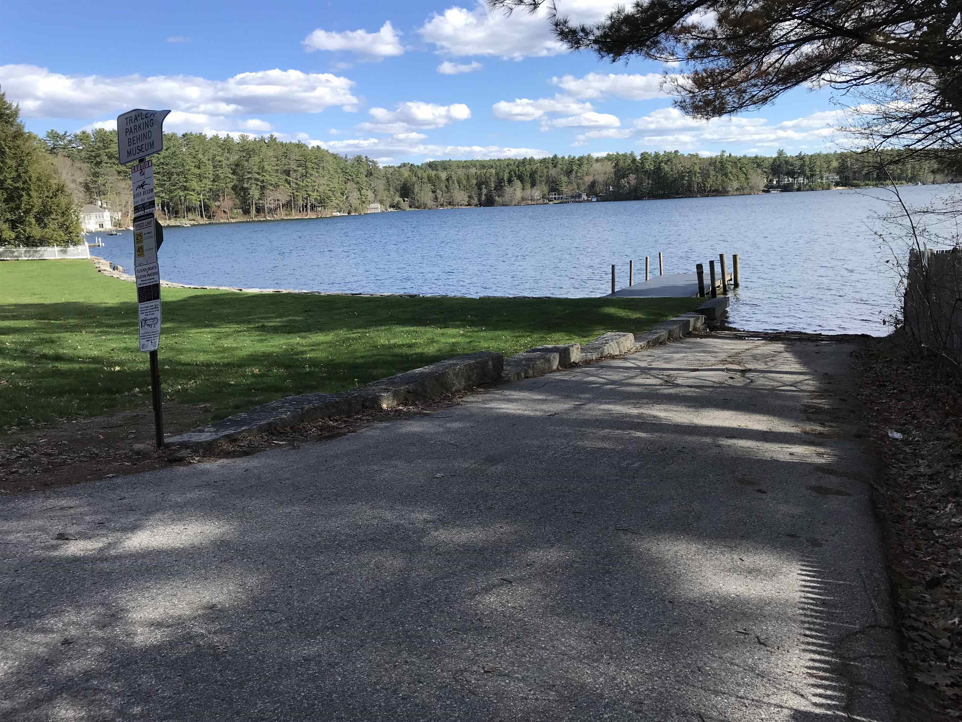 1 Museum Shores Rd, Wolfeboro, NH 03894