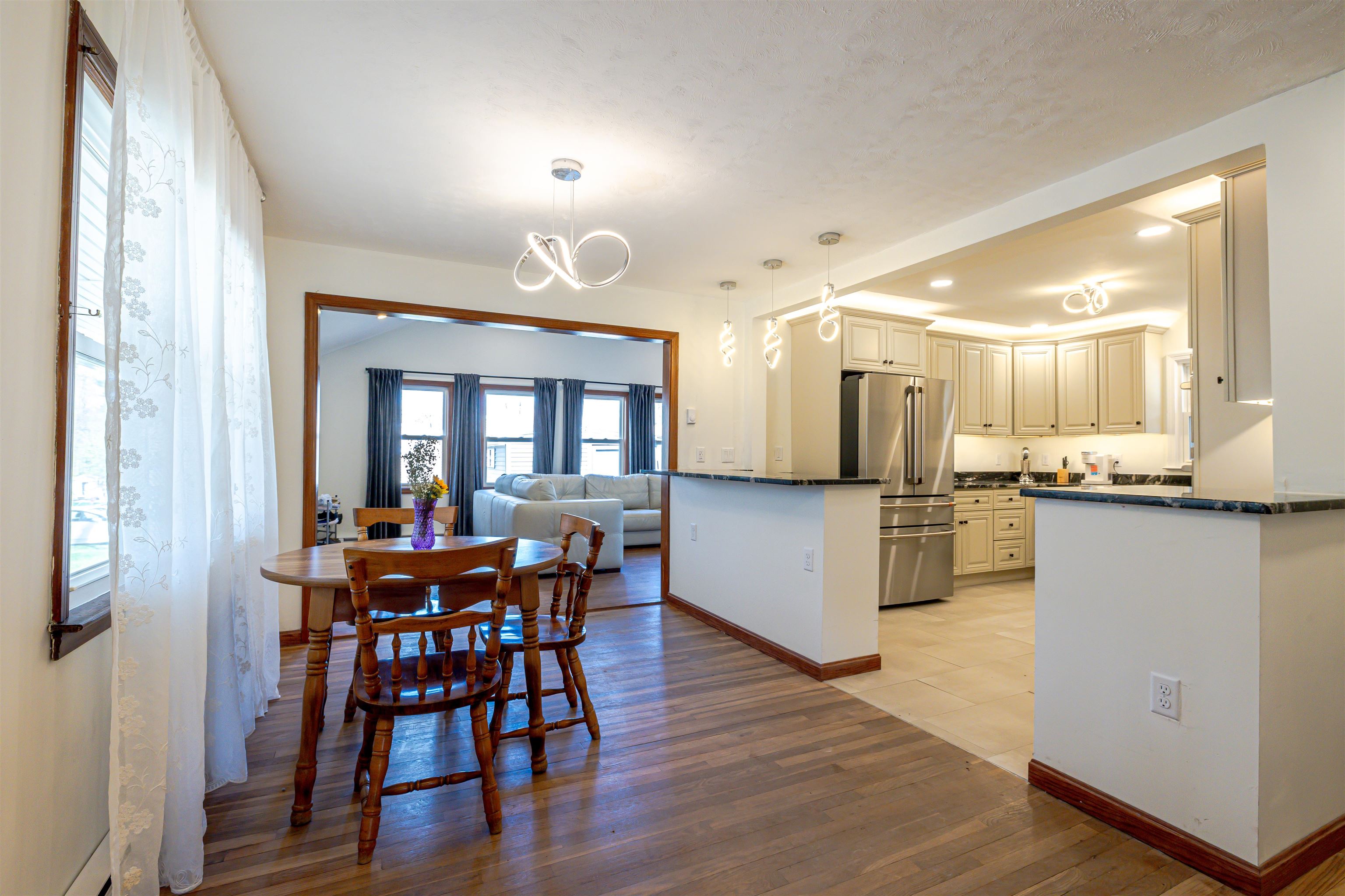 44 Sherwood Meadows, Pembroke, NH 03275