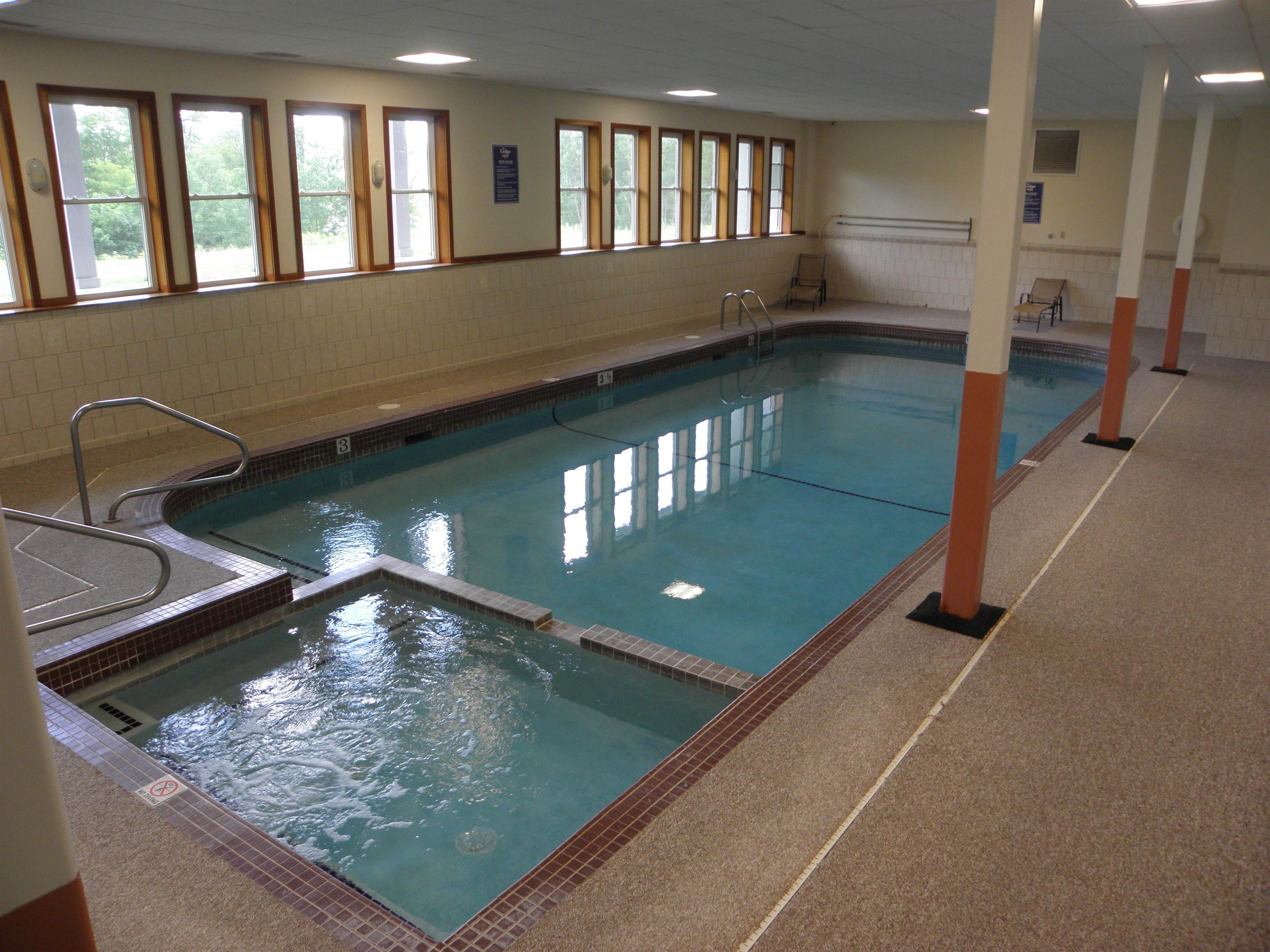 36 Lodge Rd #B313, Lincoln, NH 03251