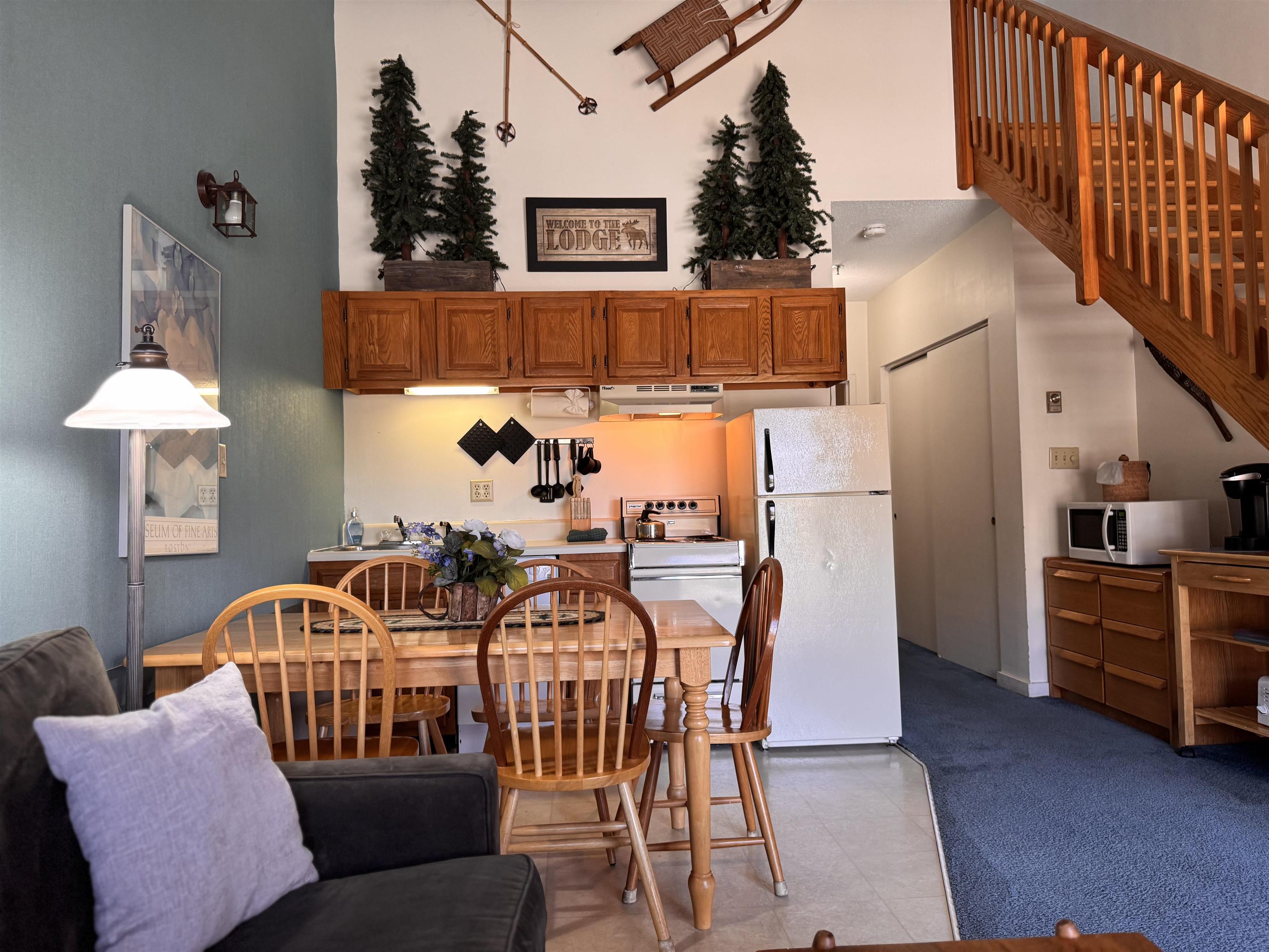 36 Lodge Rd, Lincoln, NH 03251