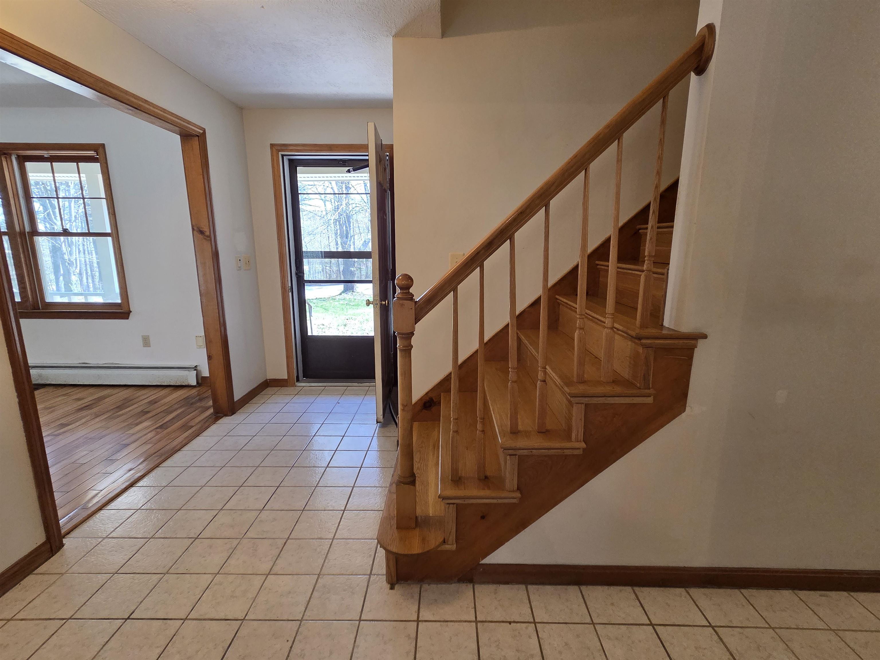 14 Brown Hill Rd, Bow, NH 03304