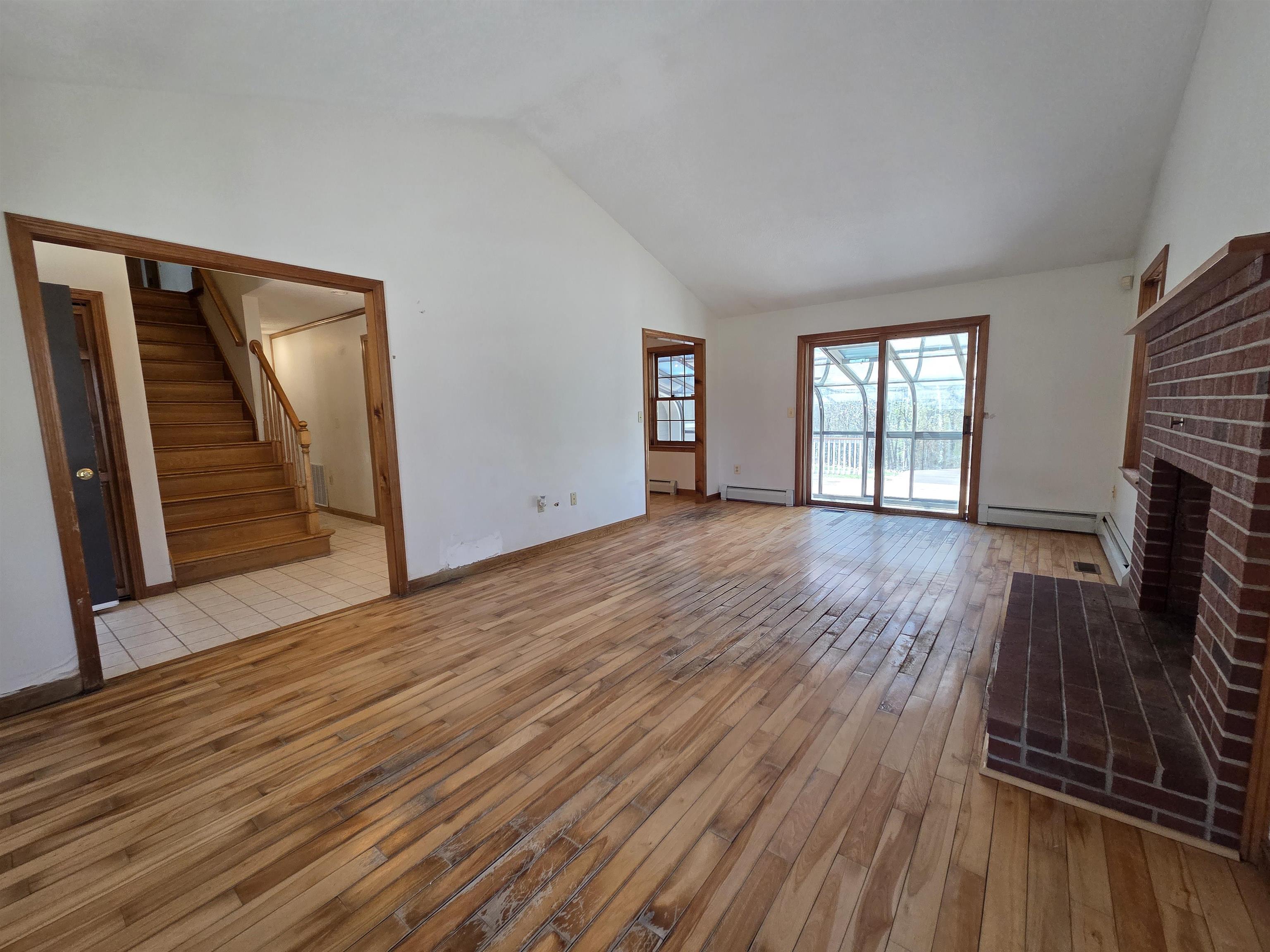 14 Brown Hill Rd, Bow, NH 03304