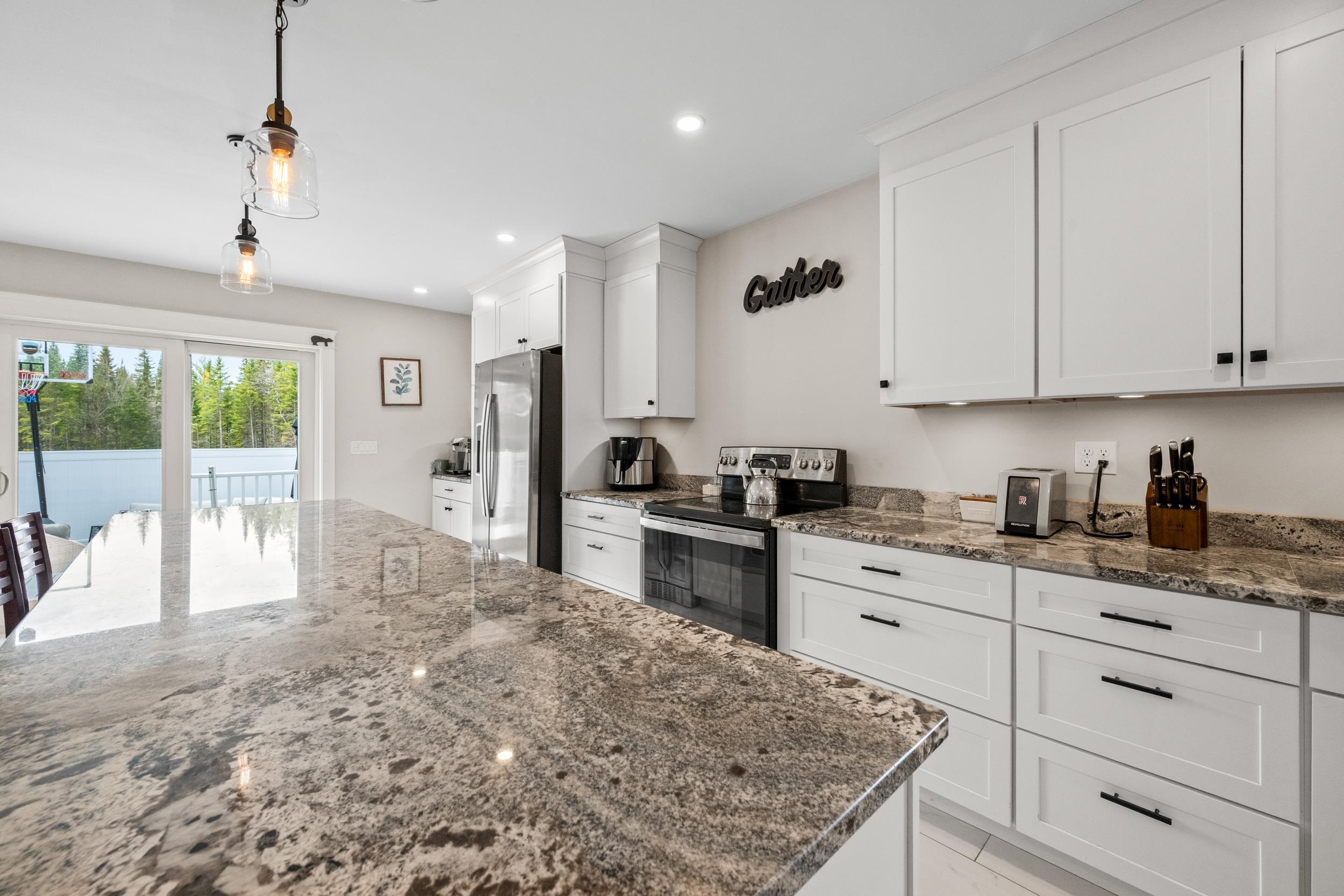 101 Hill Rd, Dummer, NH 03588