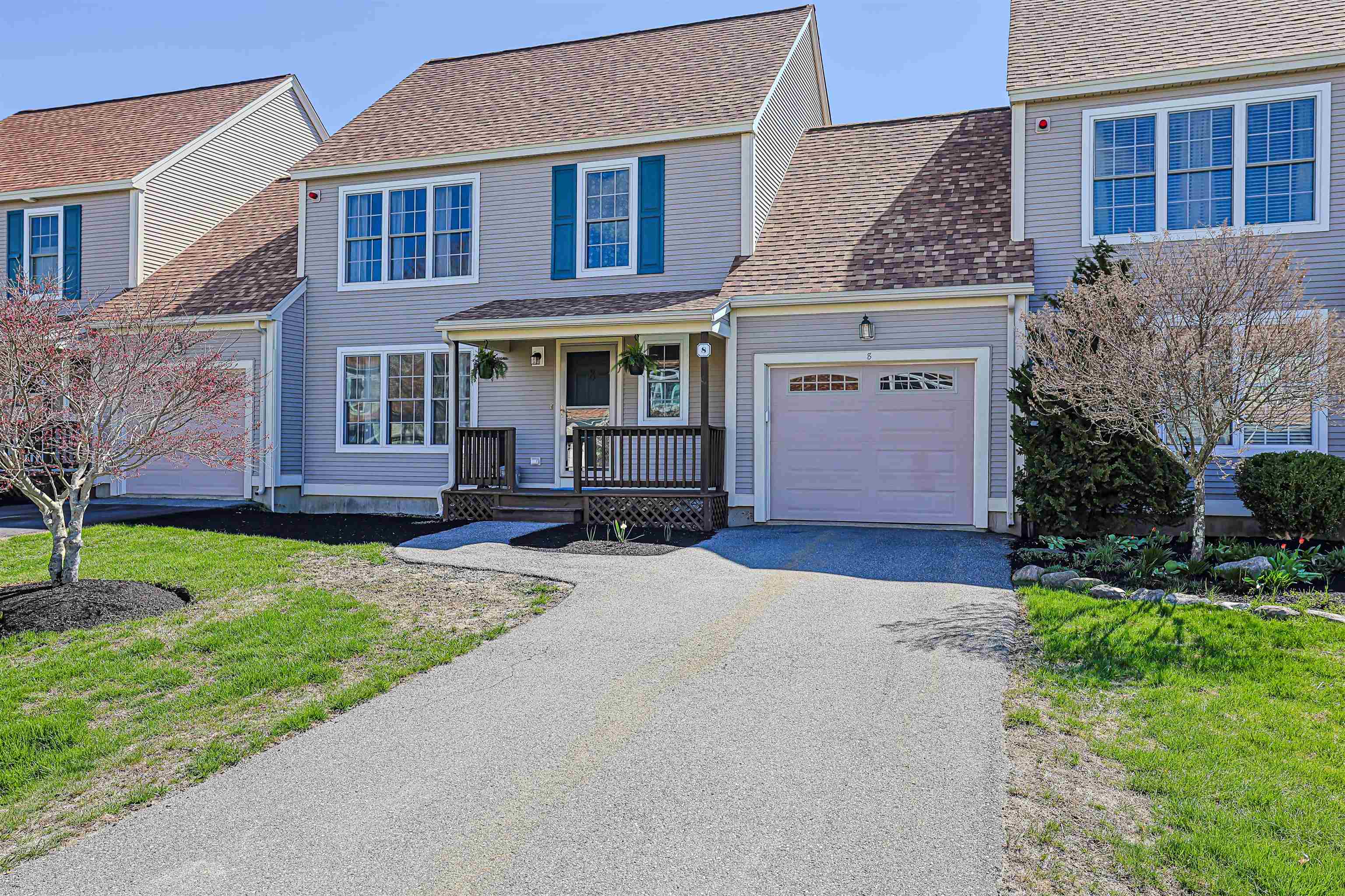 8 Windsor Ln, Brentwood, NH 03833