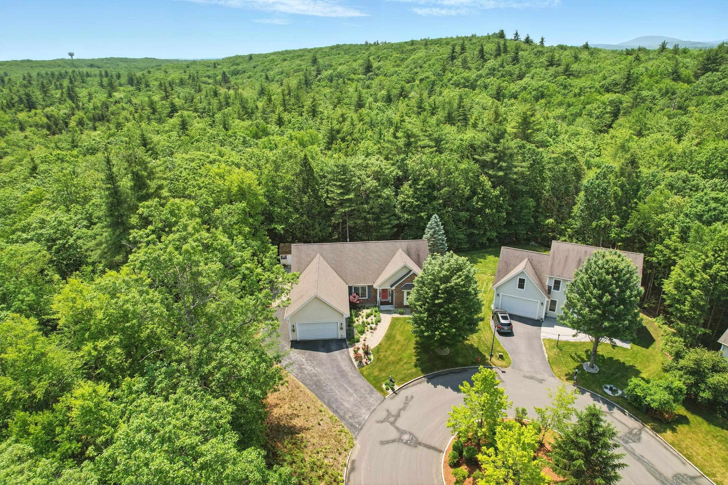 55 River Birch Cir, Manchester, NH 03102