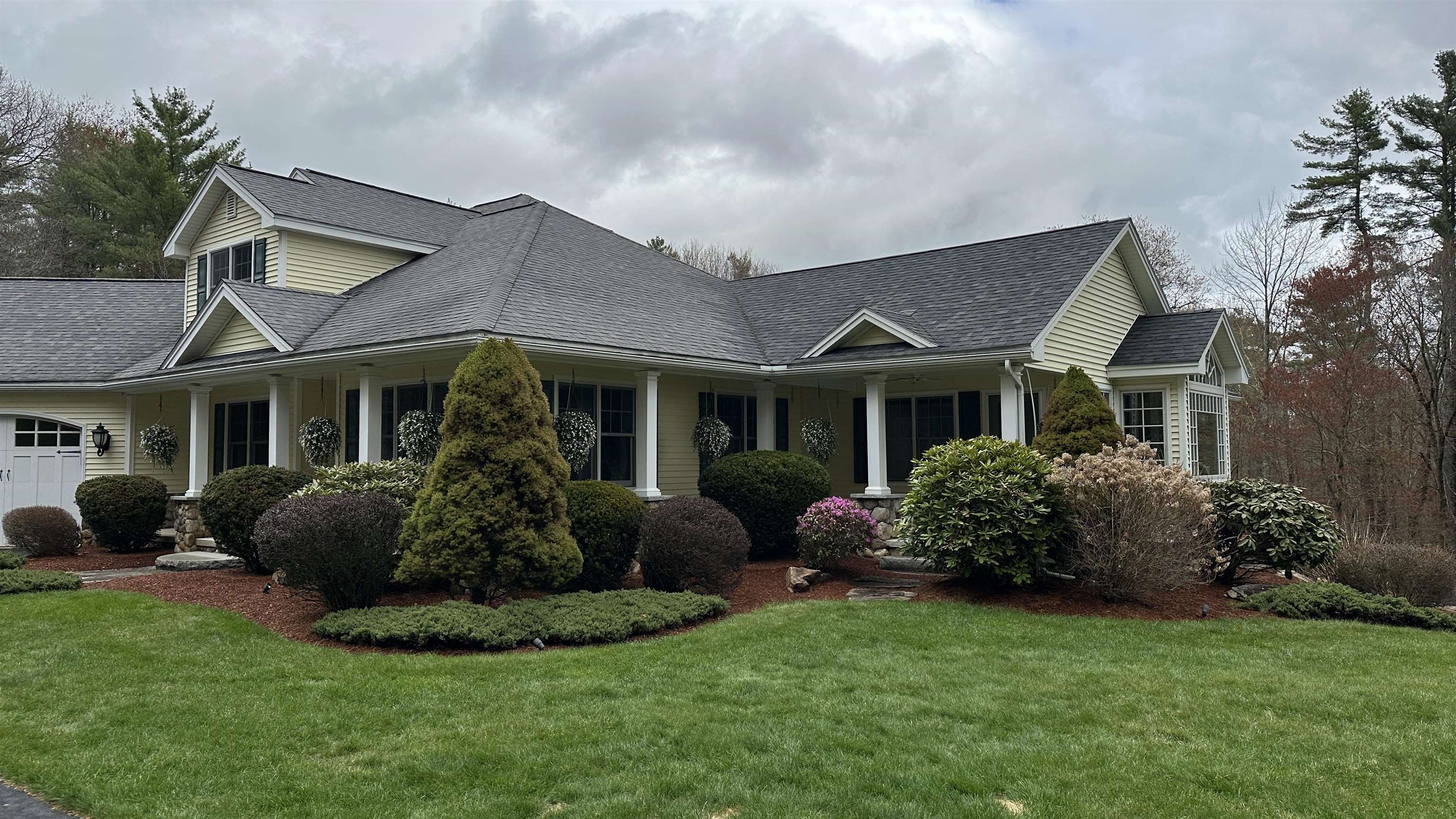 11 West Rd, Canterbury, NH 03224