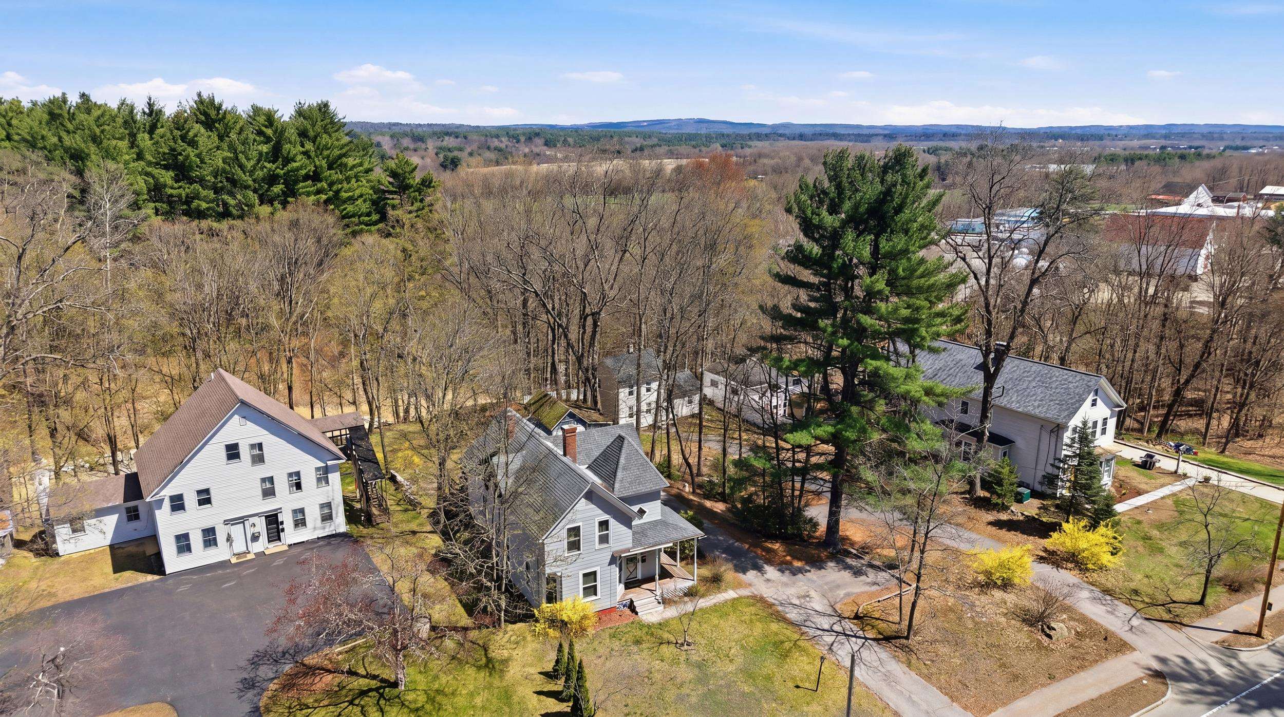 344 N State St, Concord, NH 03301